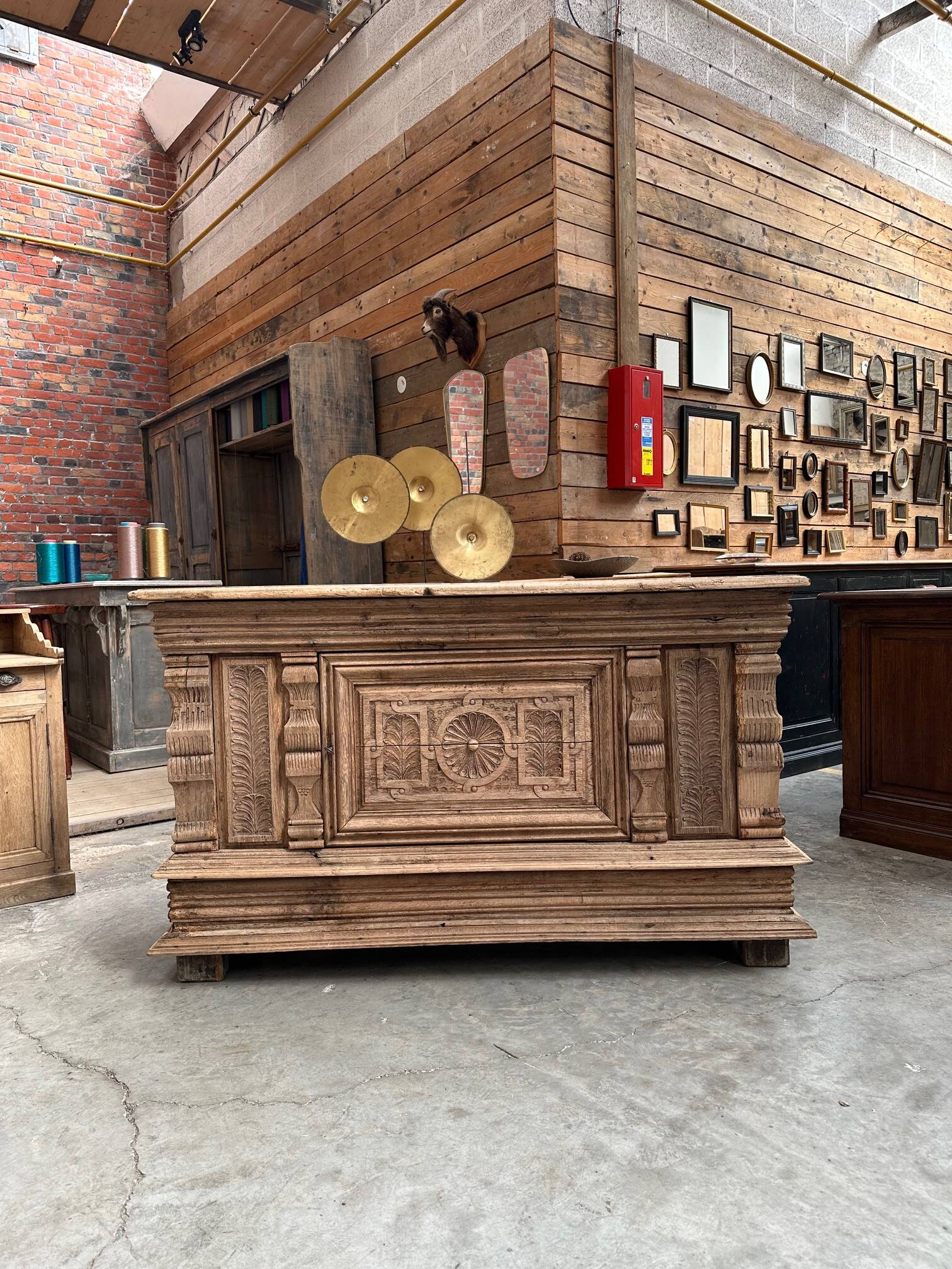 18th century solid oak chest of drawers
