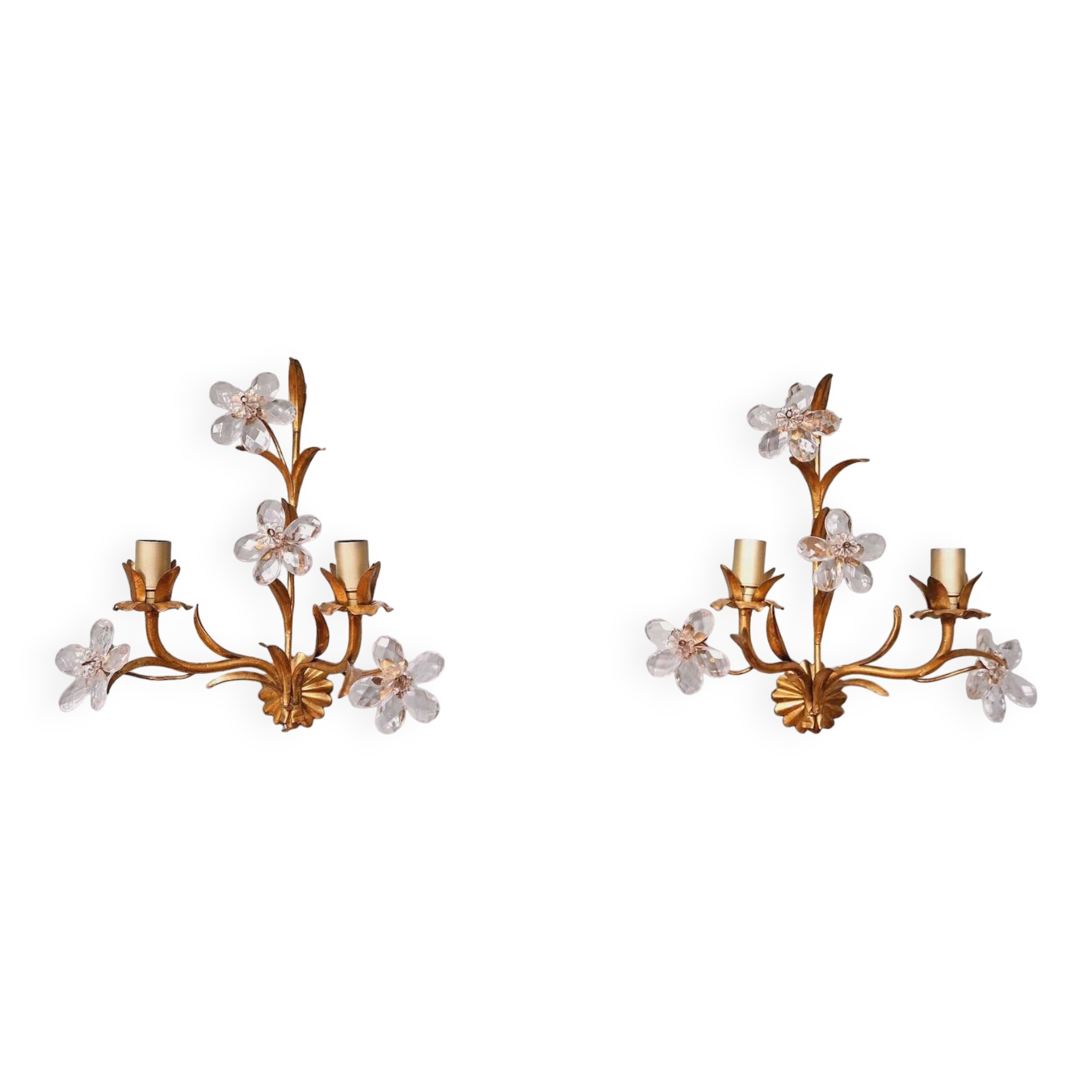 Pair of Italian wall sconces in gilded metal and crystal, 1970s