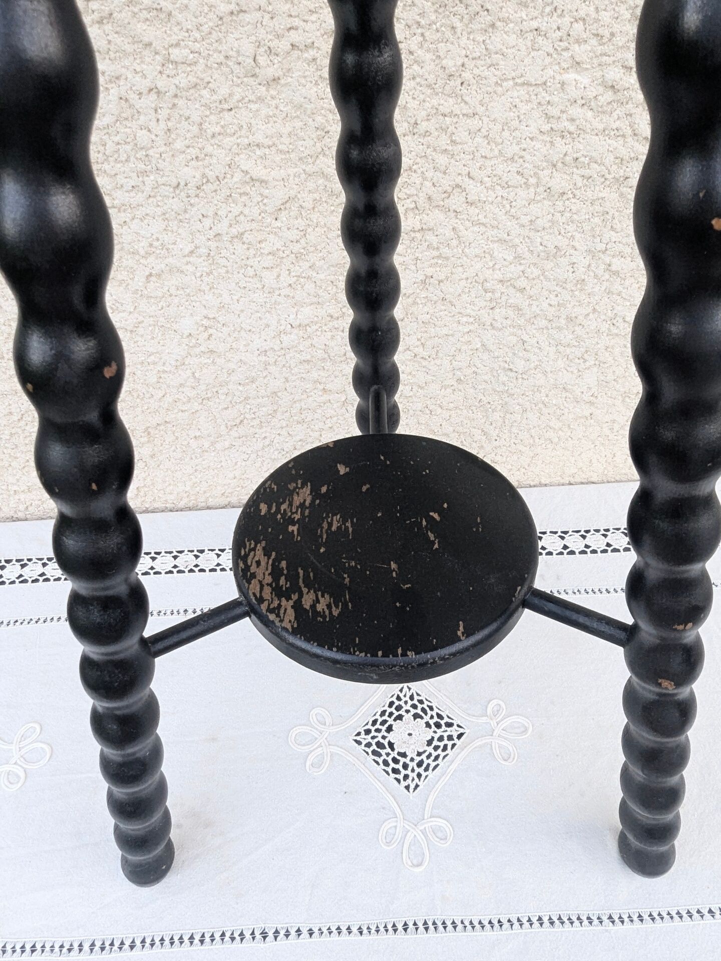 Tripod plant stand vintage brutalist design side table 50s 60s