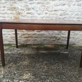Extendable table