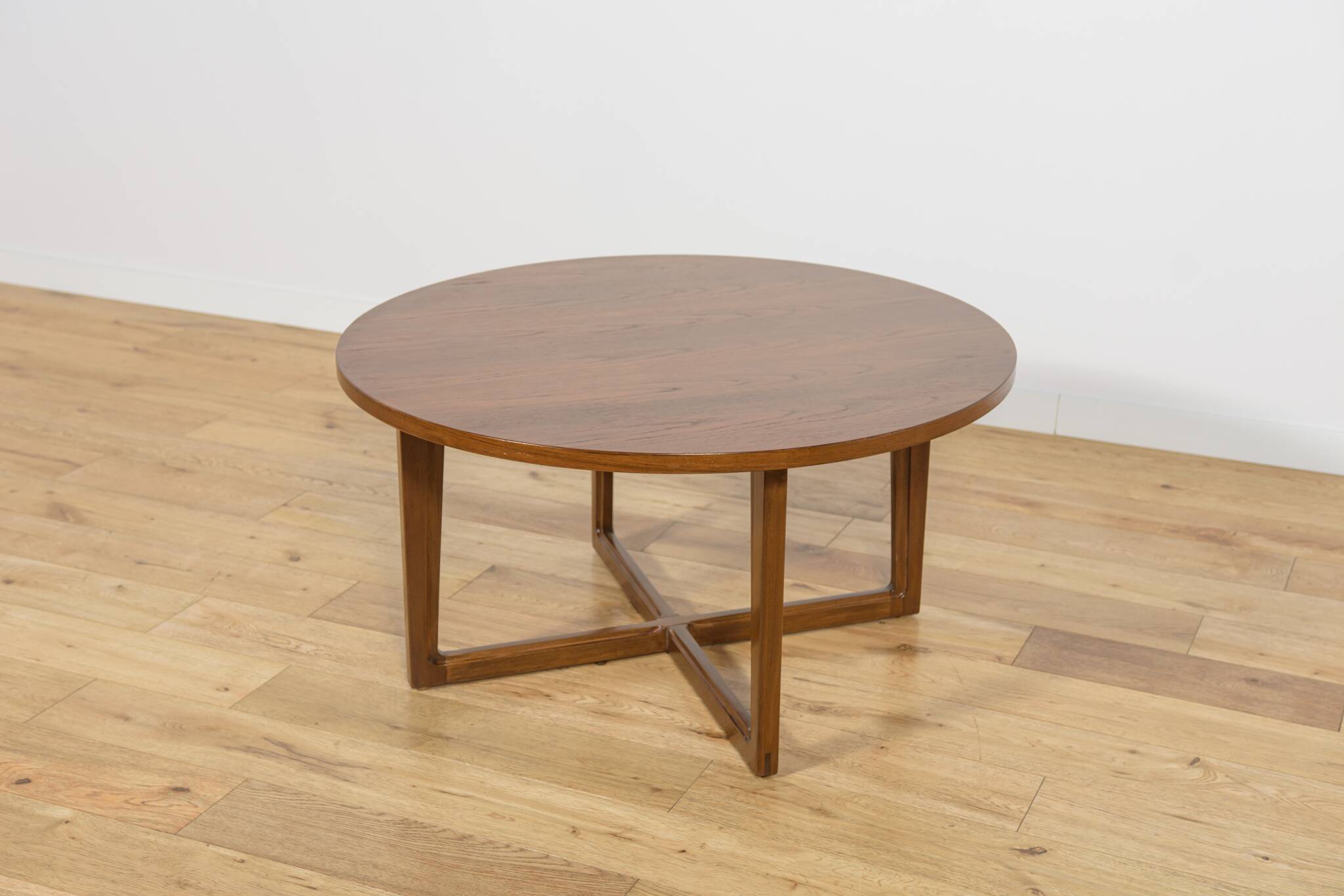 Round mid-century teak coffee table from Remploy, United Kingdom, 1970s