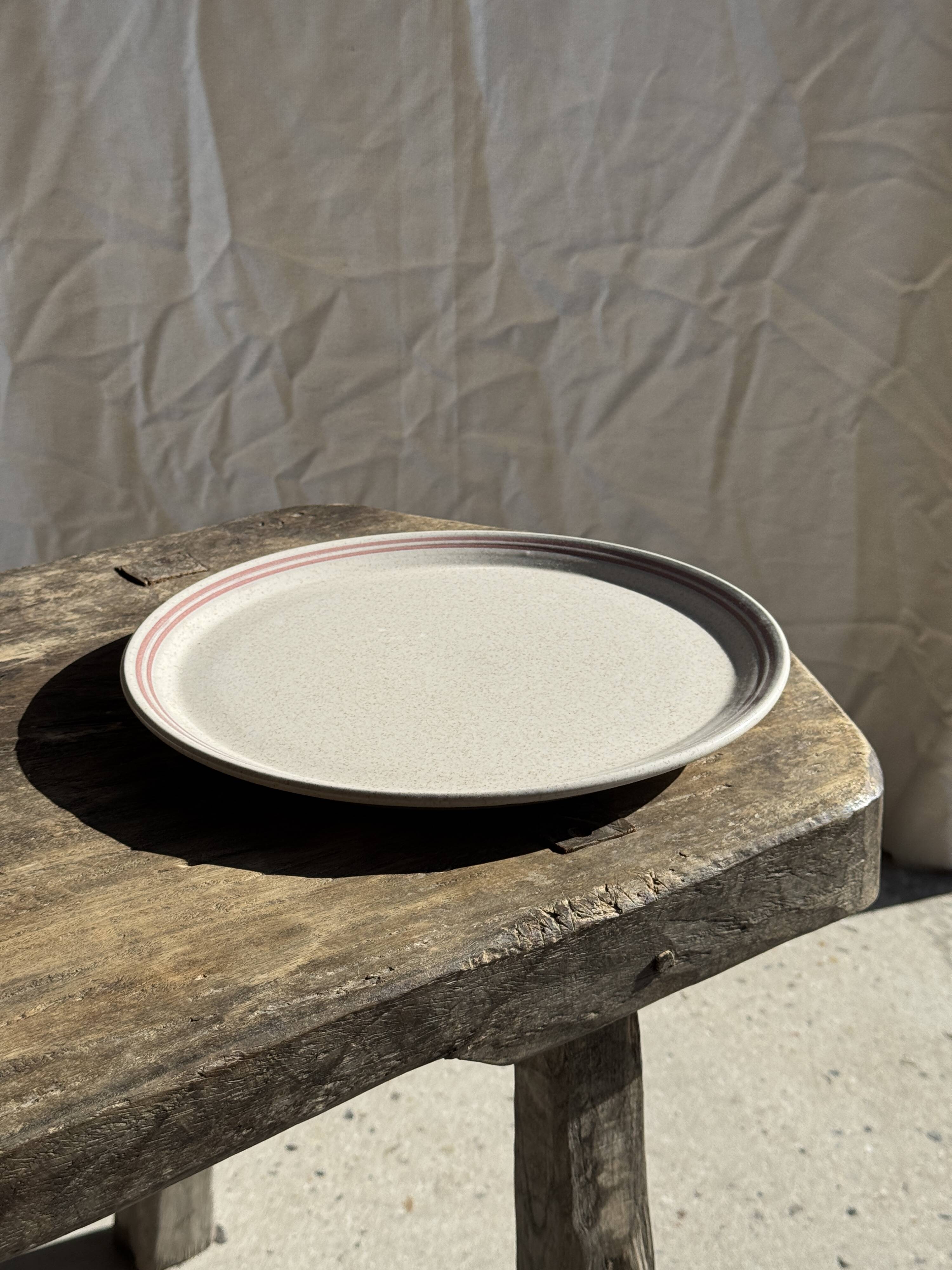Lunéville table service Art Workshop 8 plates and 2 serving dishes