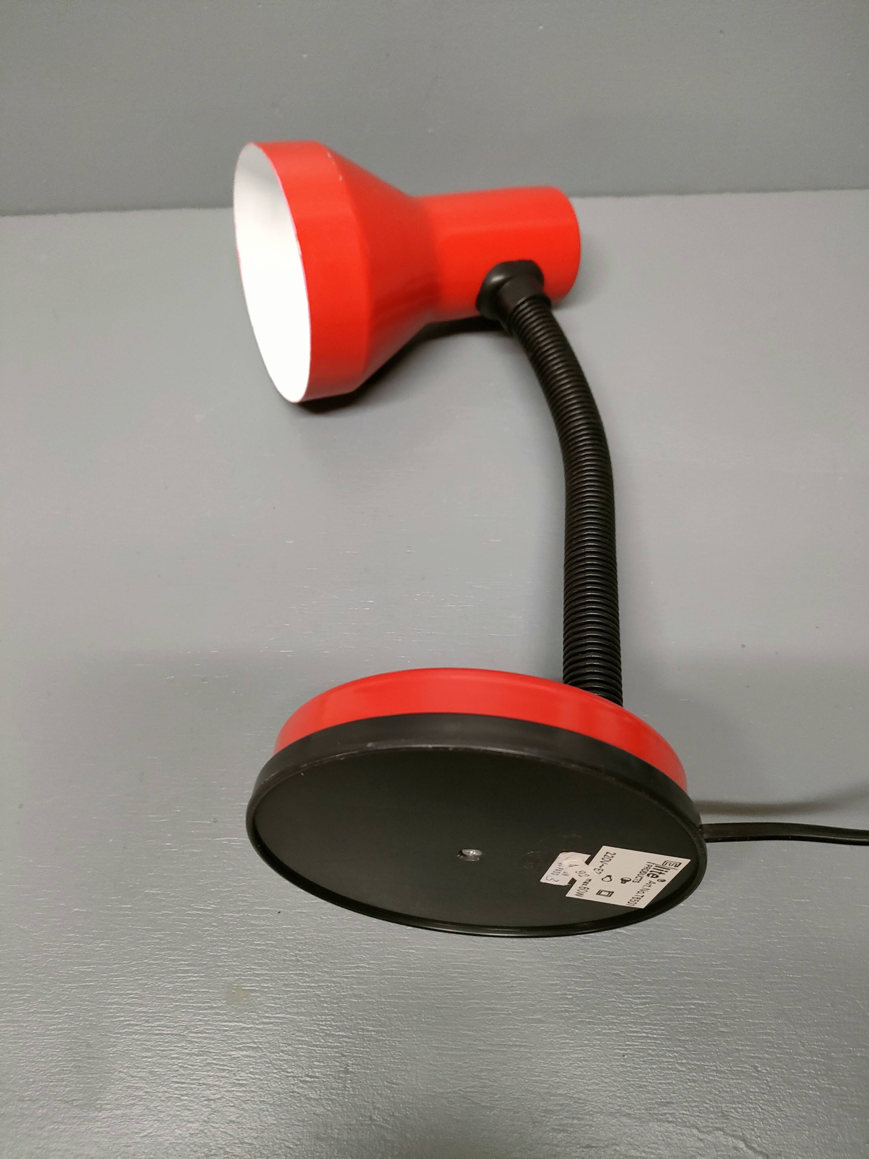 Elite - industrial style desk lamp - red lacquered metal - netherlands - 90's