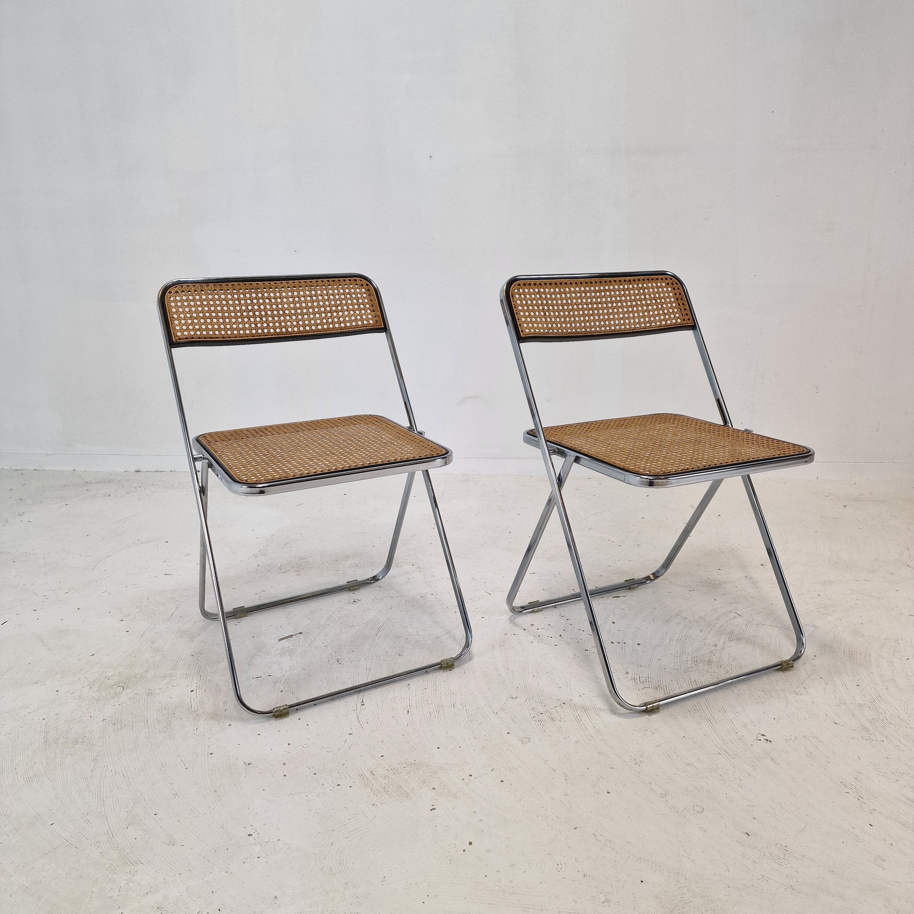 Italian pair of "Elios" folding chairs by Colle d'Elsa, 1980's