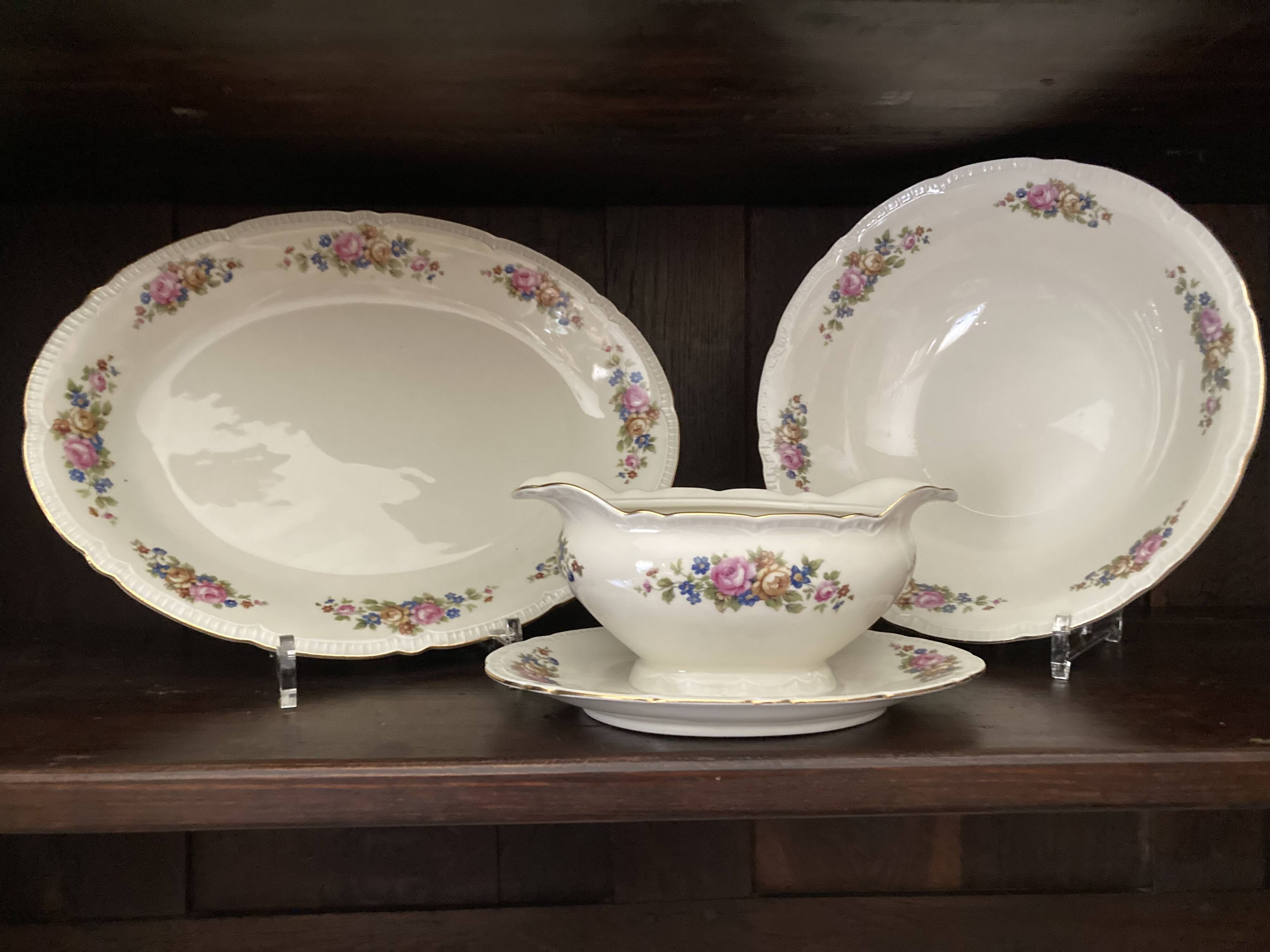 Ensemble de service de table de porcelaine