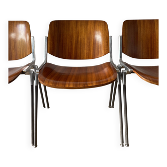 Castelli DSC106 chair. Design Giancarlo Piretti