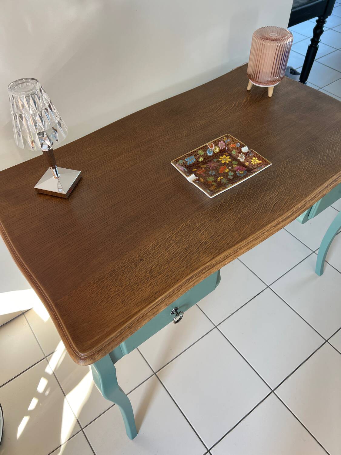 Oak desk with two drawers