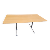 Table design usm kitos