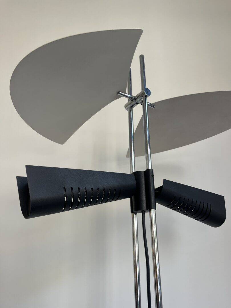 Enterprise floor lamp – Garcia Garay, 1980