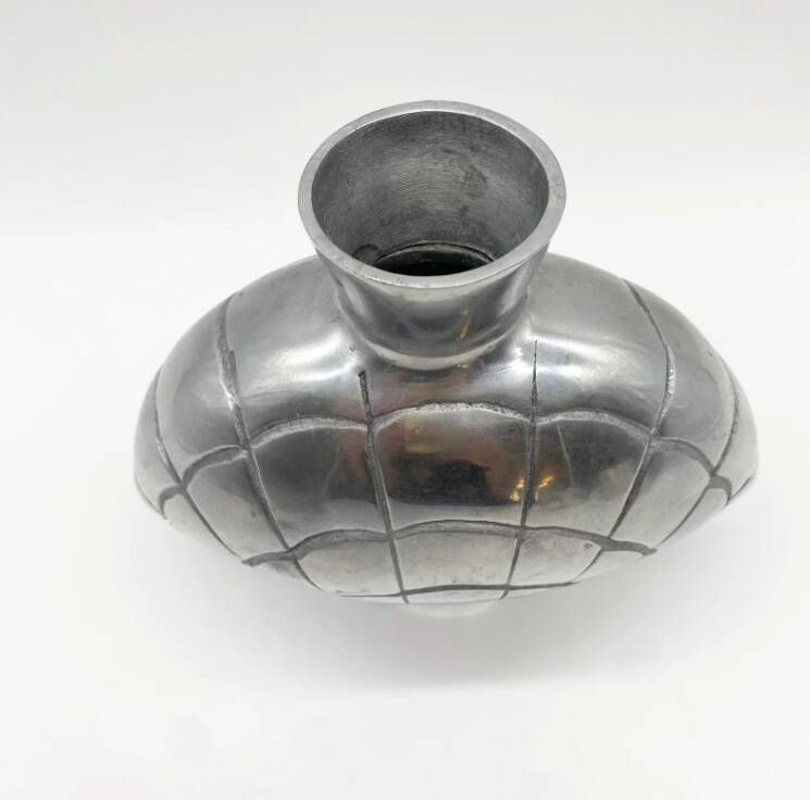 Vase "Coquillage II" / Cast aluminum - 1980s