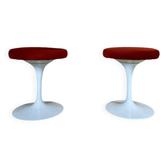 Eero Saarinen Stool