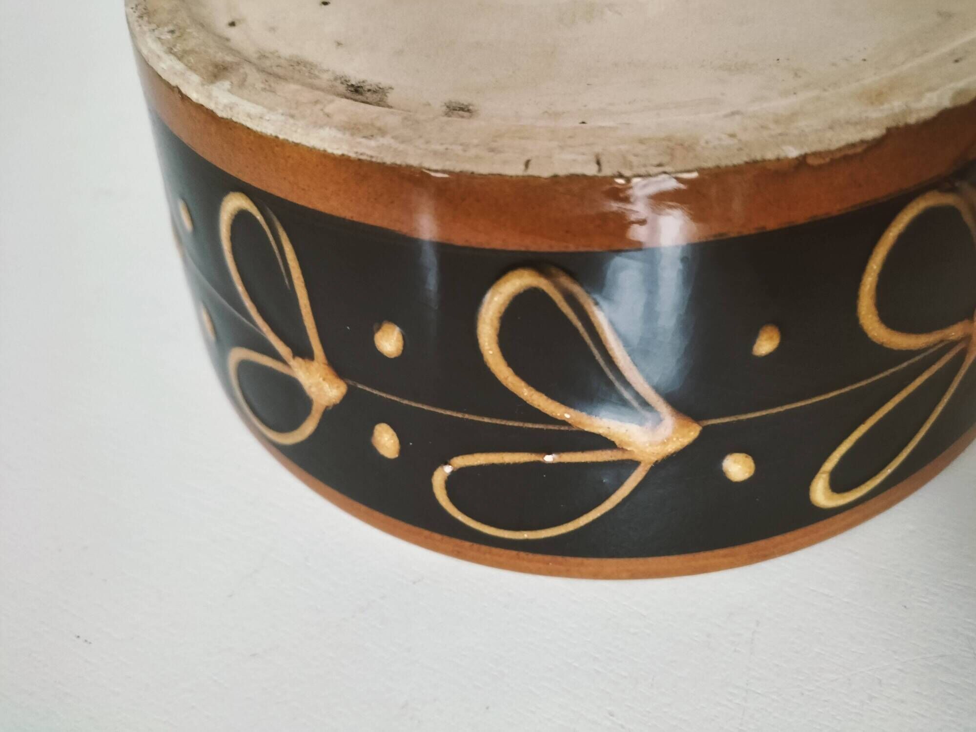 Vintage dish with black and ochre decoration and a speckled crackled interior – 1970s