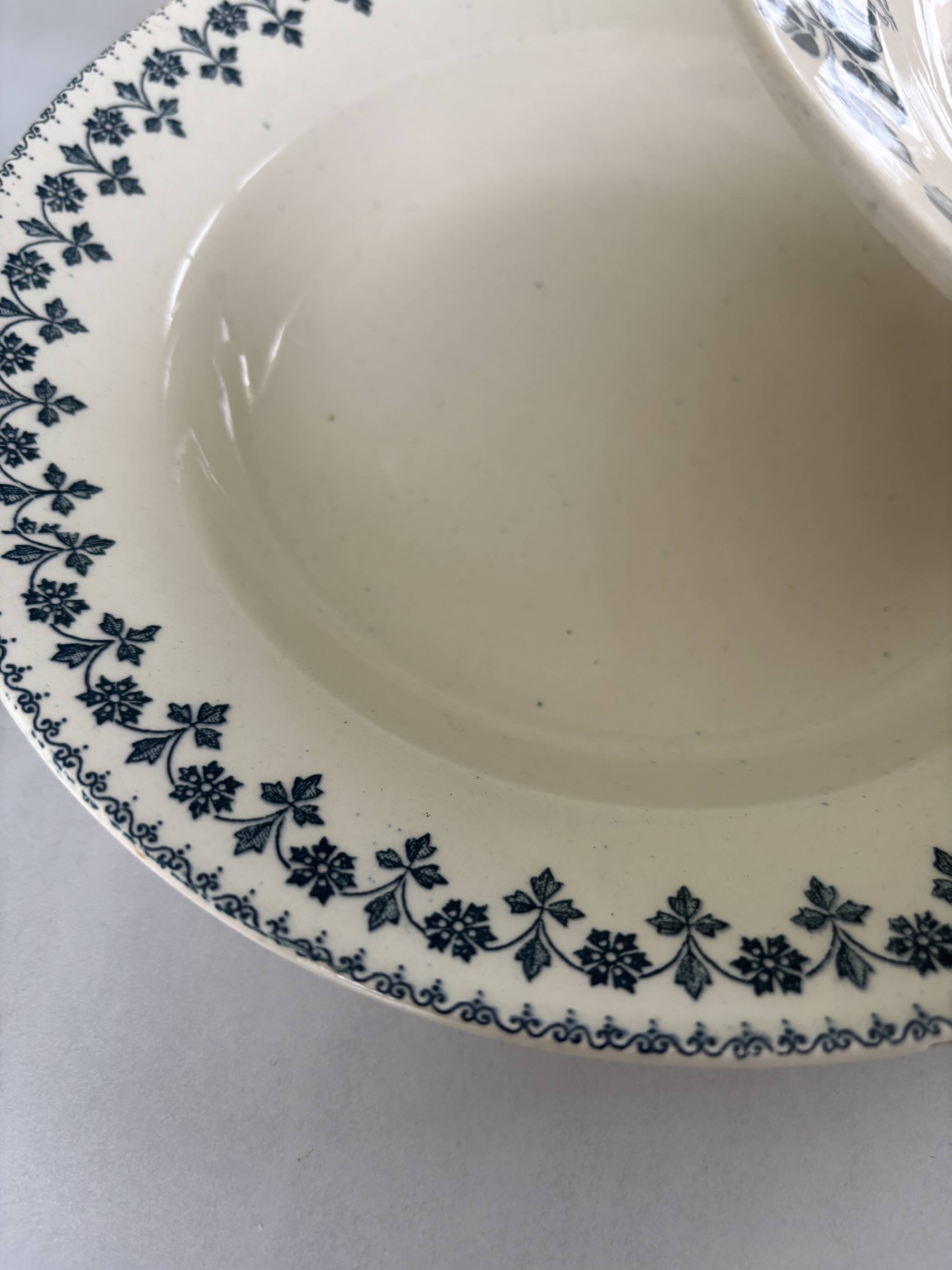 Lot 6 blue ironstone deep plates French earthenware ironstone