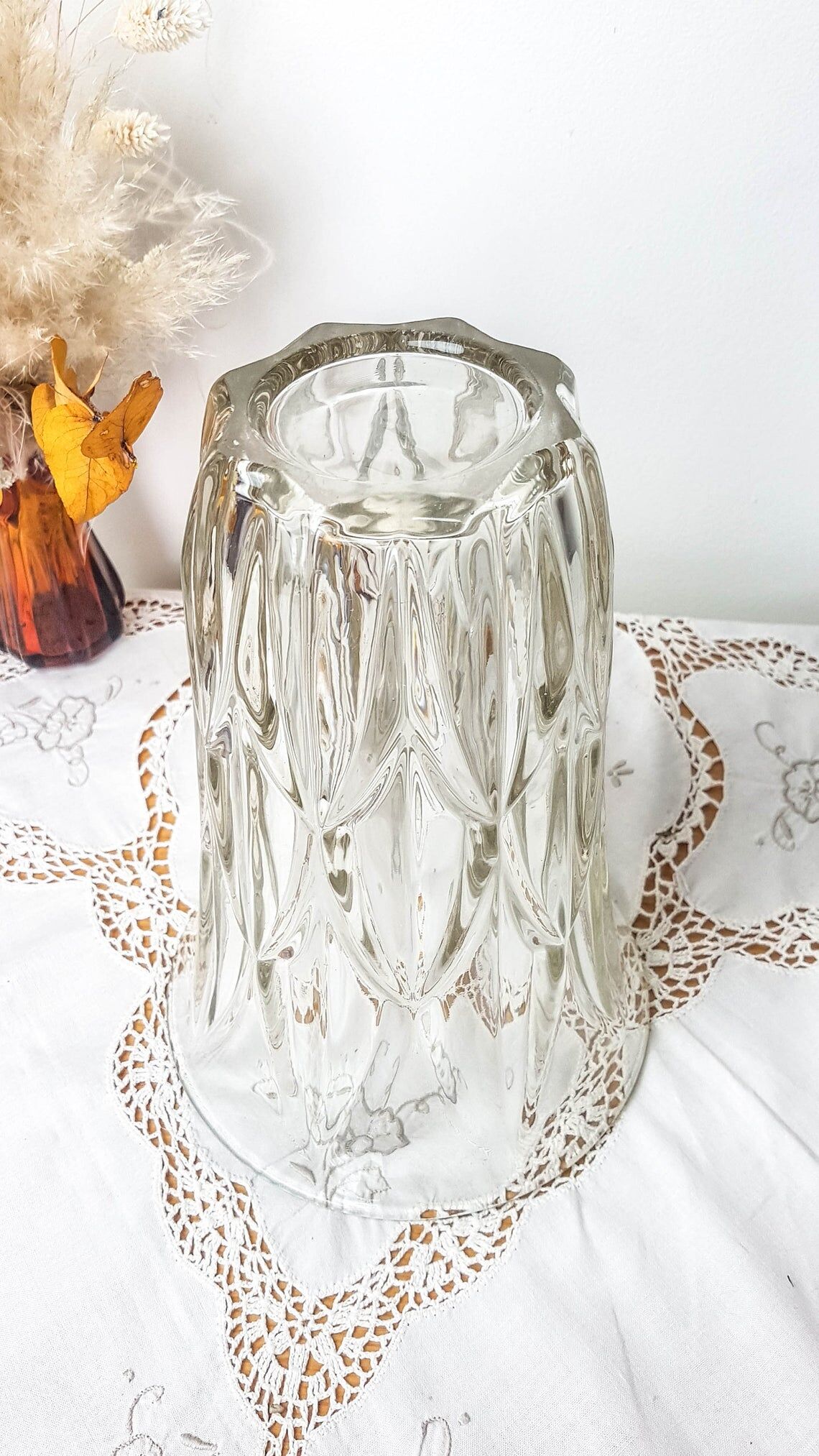 Glass vase