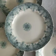 6 assiettes plates en faïence terre de fer HB Choisy-le-Roi « Henriette »