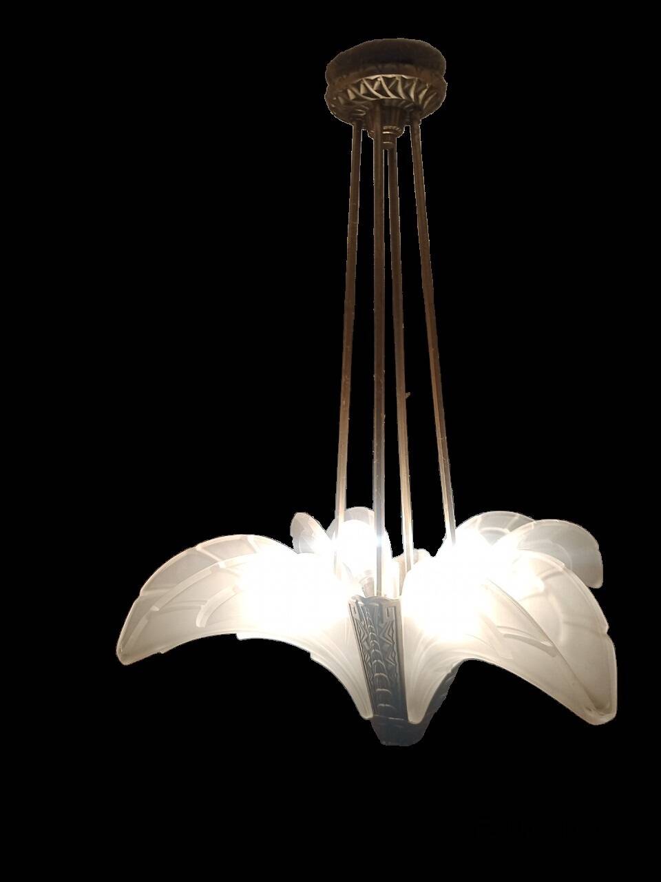 Art deco chandelier