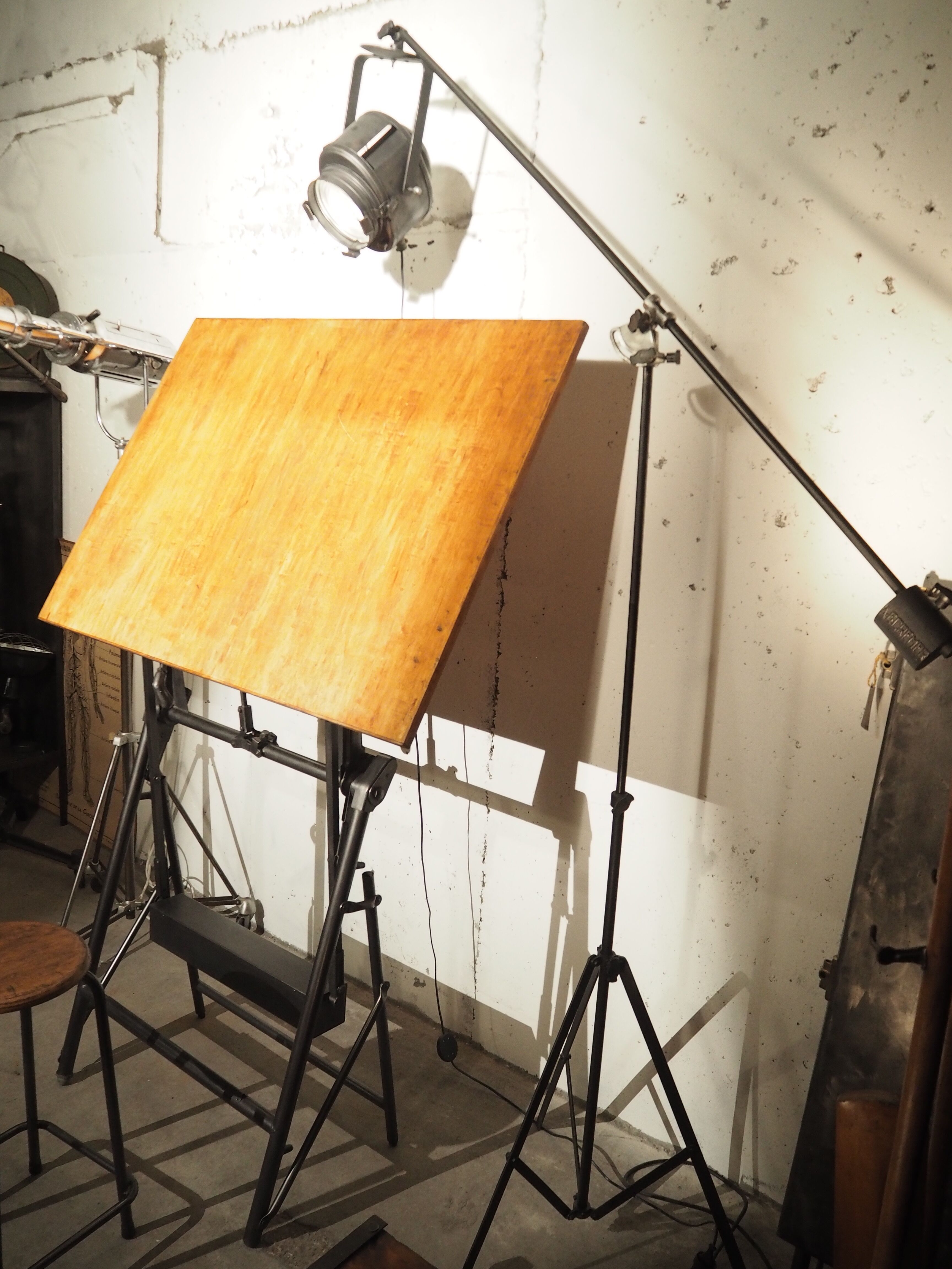 Unic industrial architect drafting table