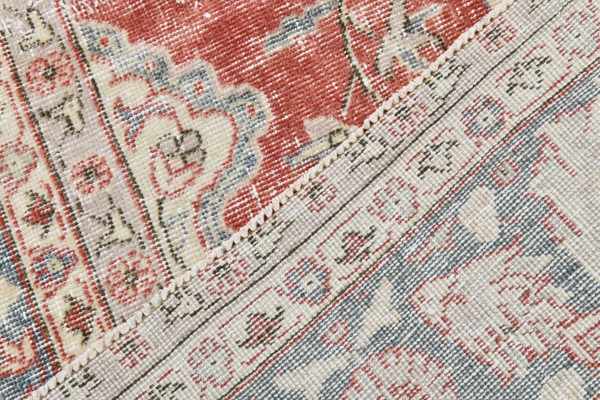 Red & Cream Vintage Persian Rug, 243x328Cm