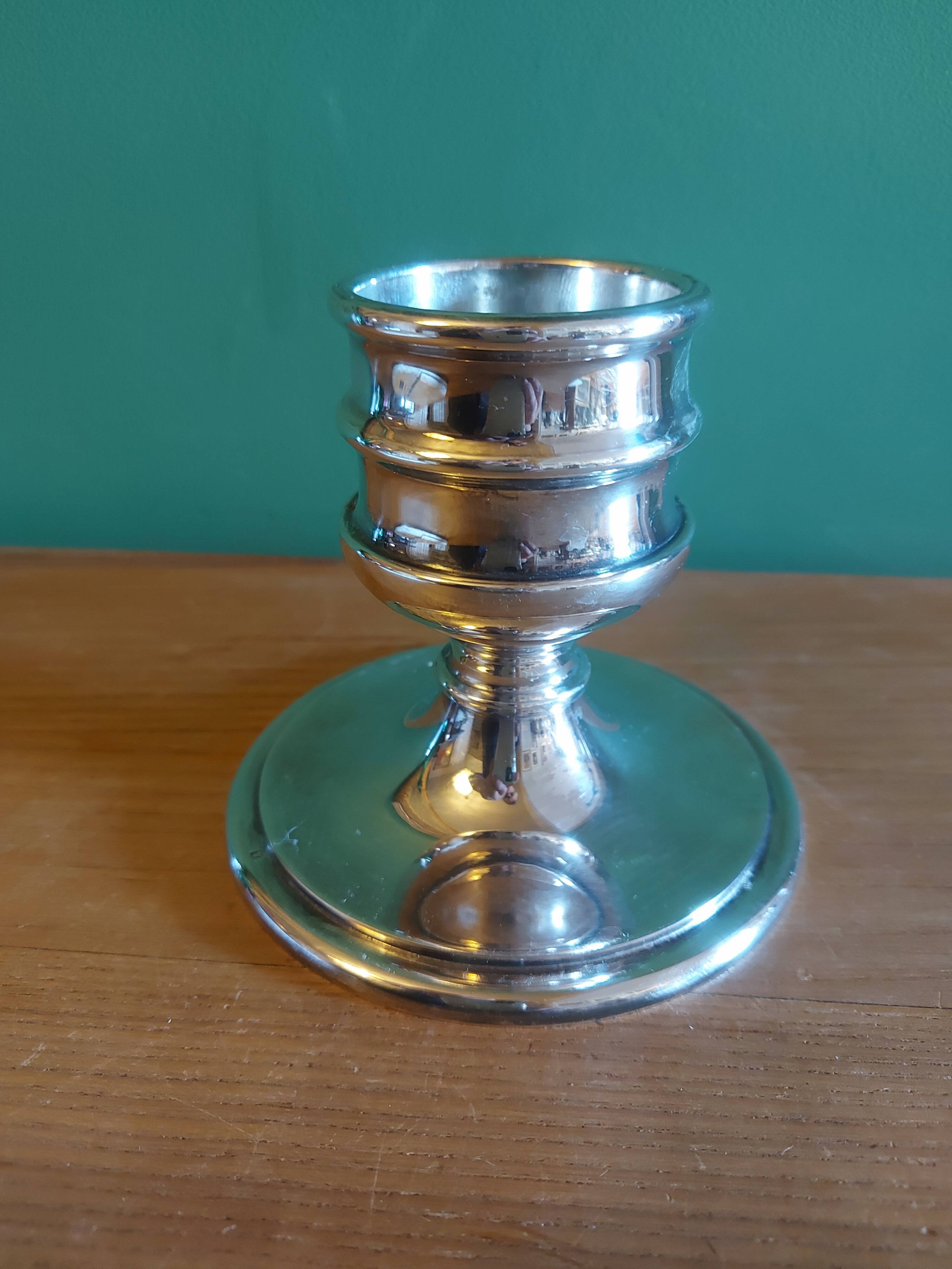 Silver metal design candle holder