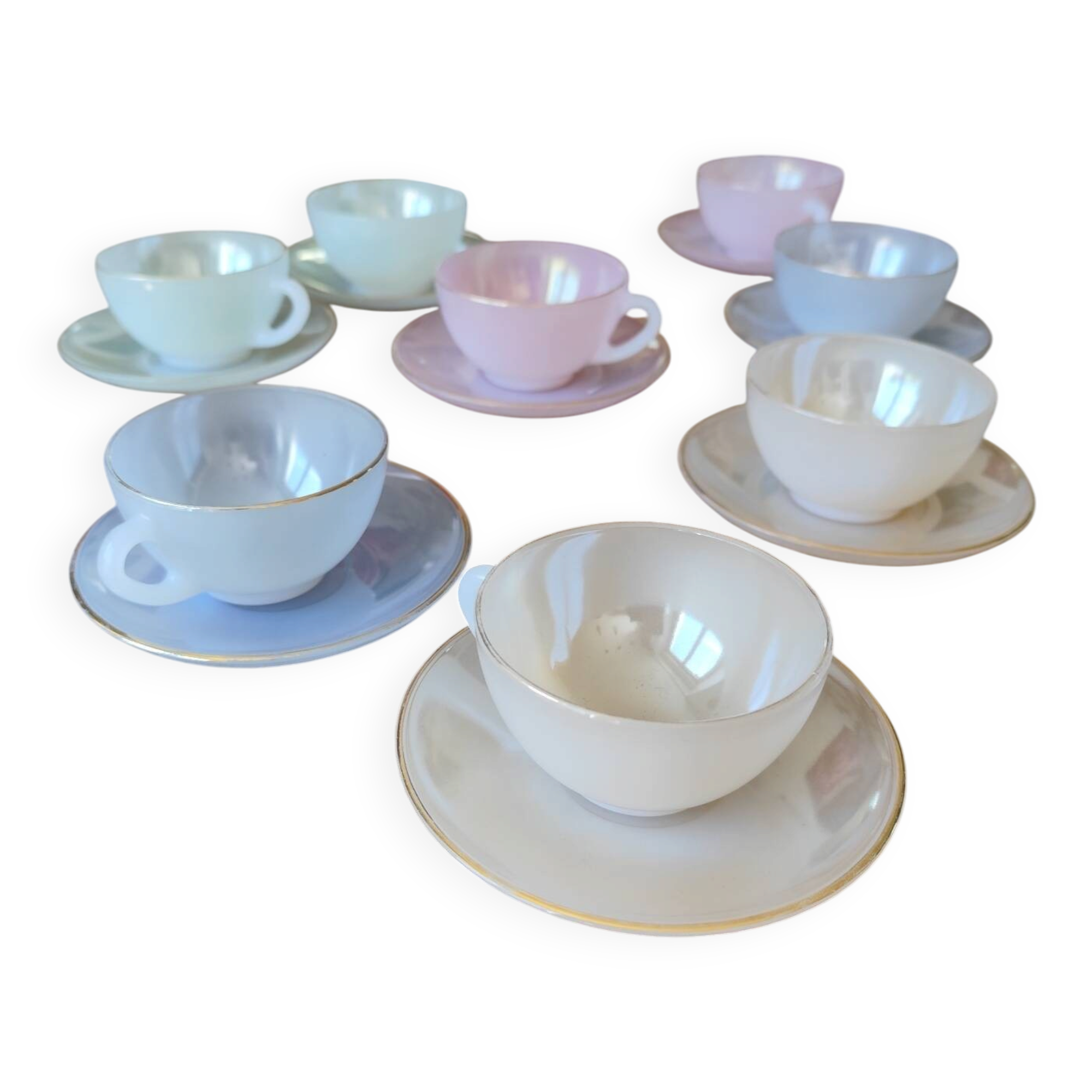Arcopal service - 8 cups and saucers