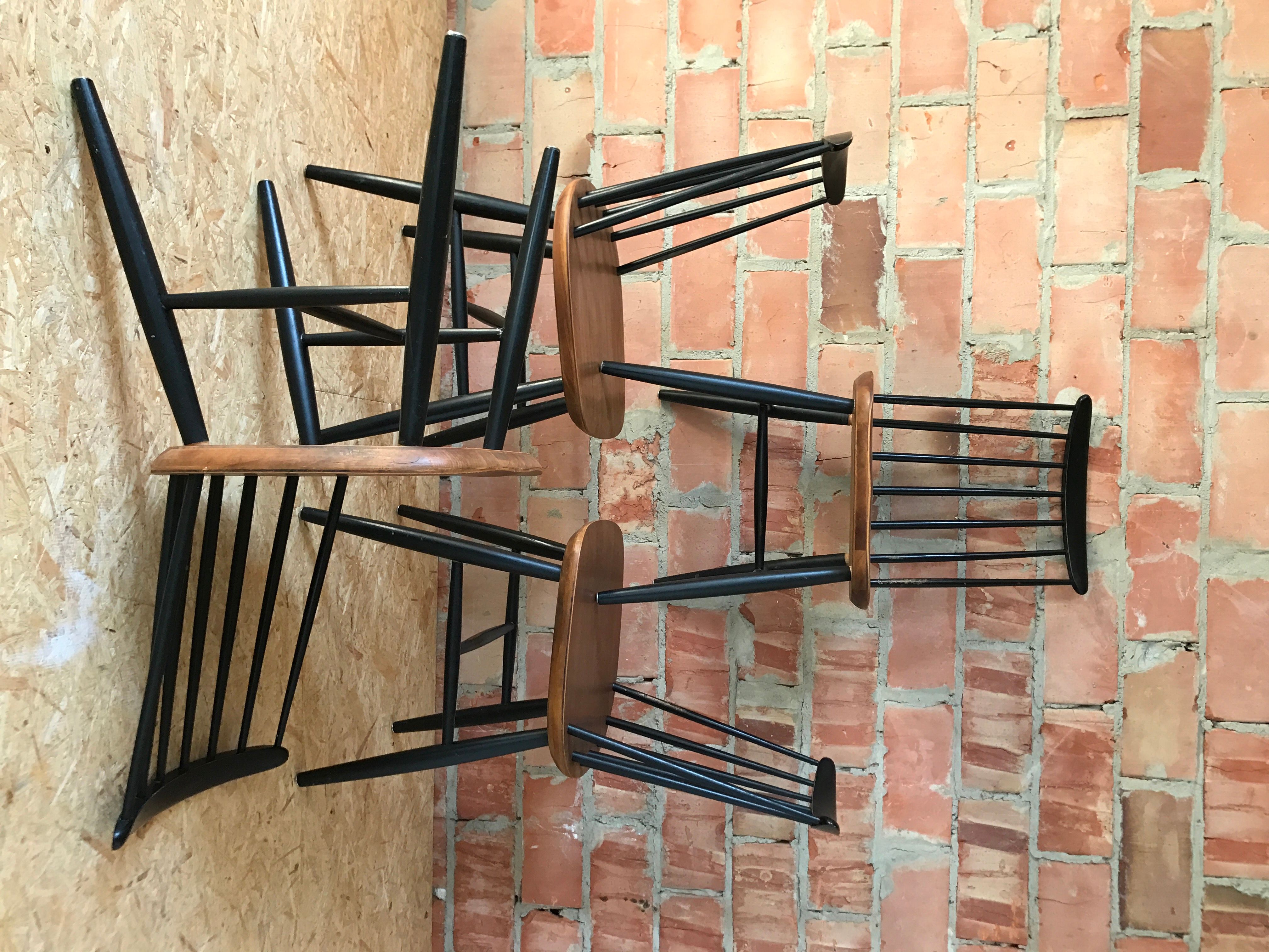 Set of 4 chairs
