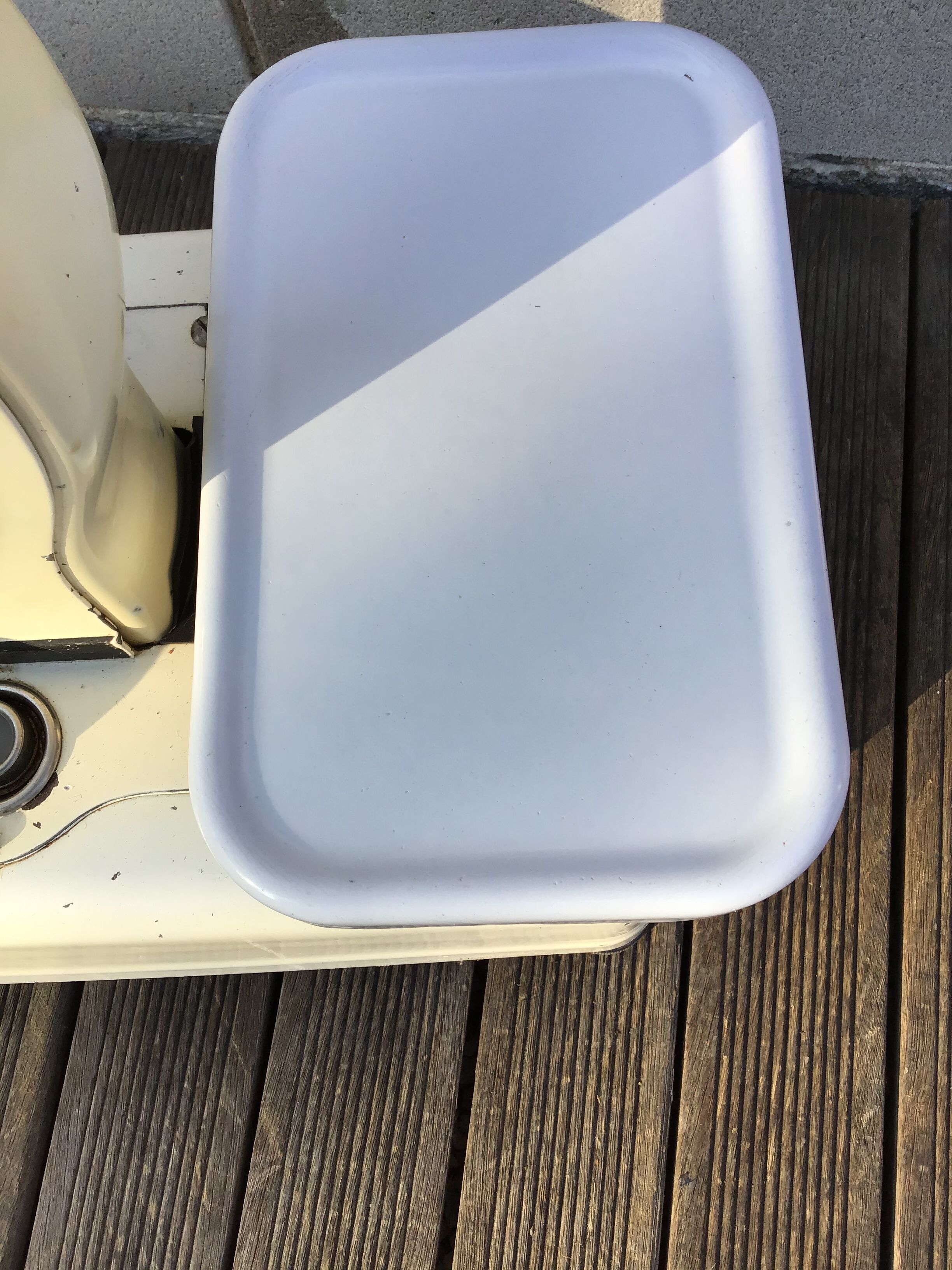 Old Berkel cream scale