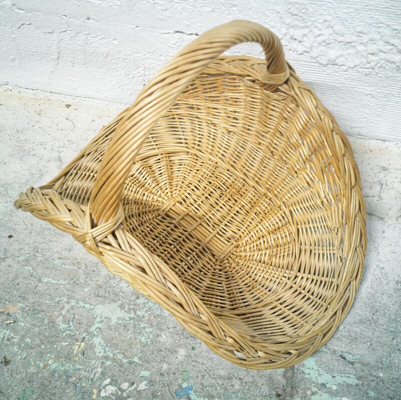 Wicker log basket