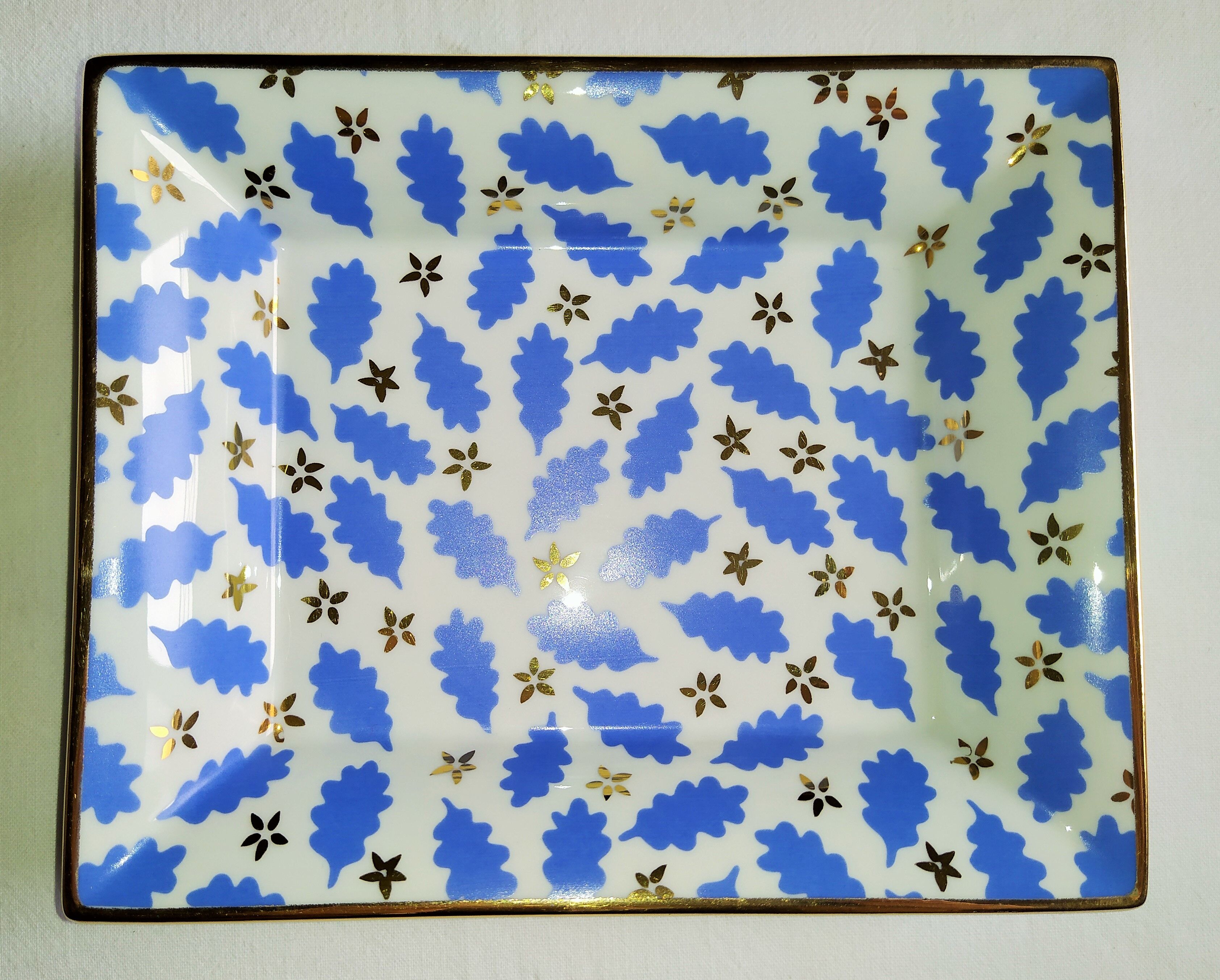 'Inès de la Fressange' porcelain pockets