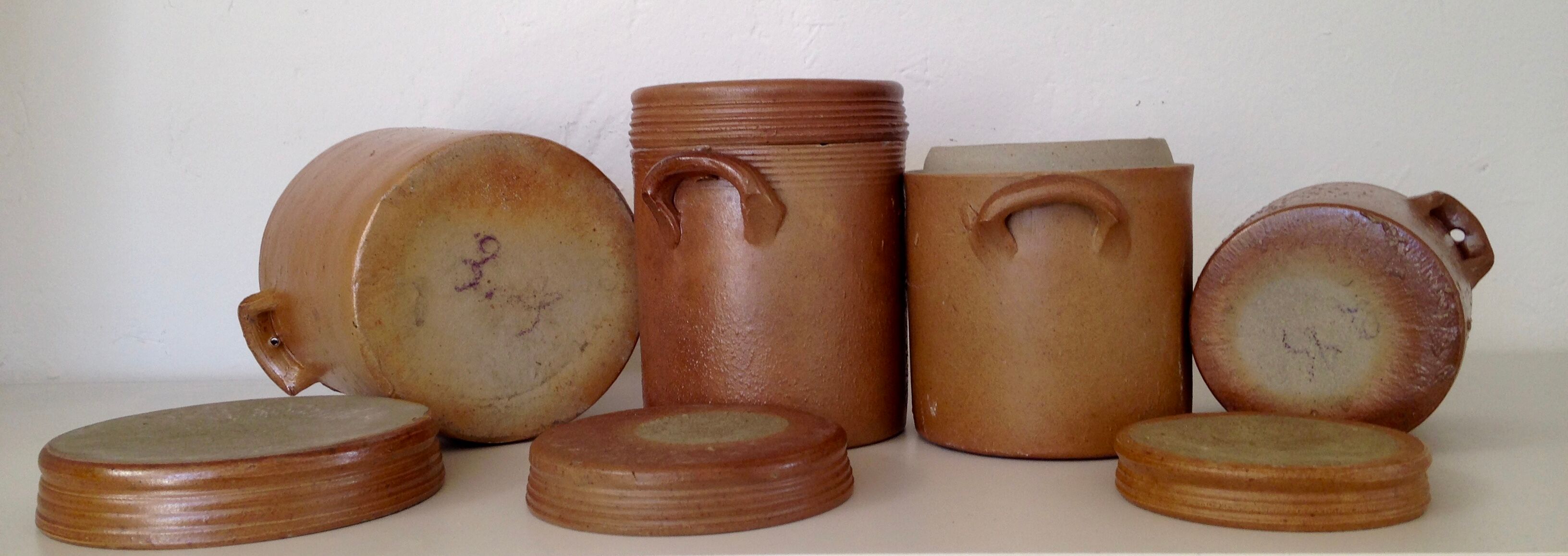 Stoneware pots