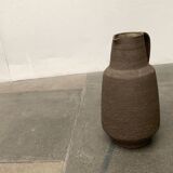 Brutalist German vase on a mid-century stand by Krösselbach Keramik, 1960s.