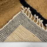 Handmade Berber rug 250cm x 150cm