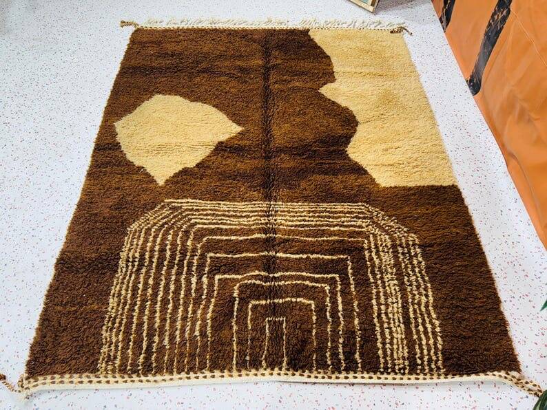 Traditional handmade Berber rug size 150 x 250 cm