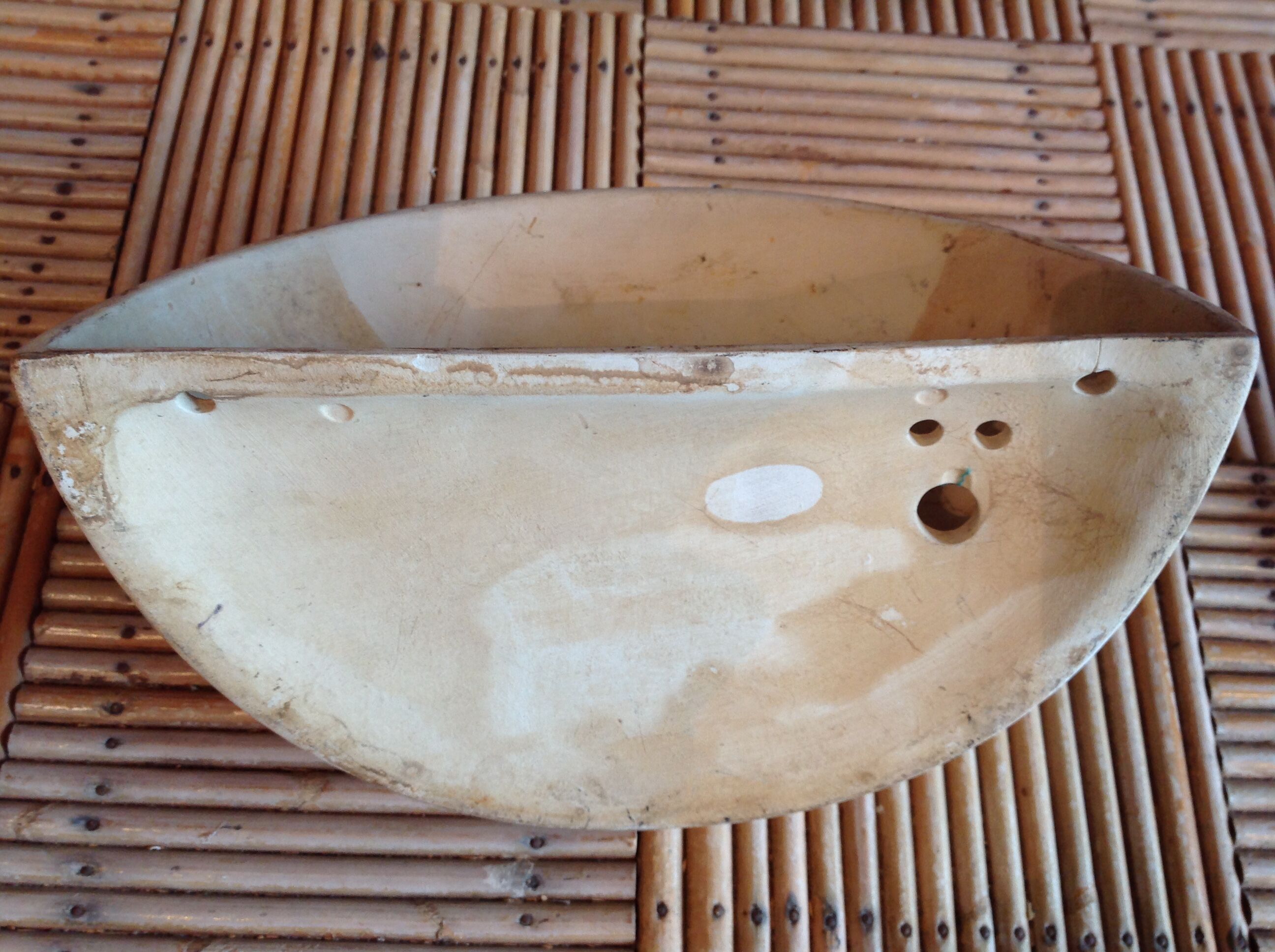 Pottery plant holder