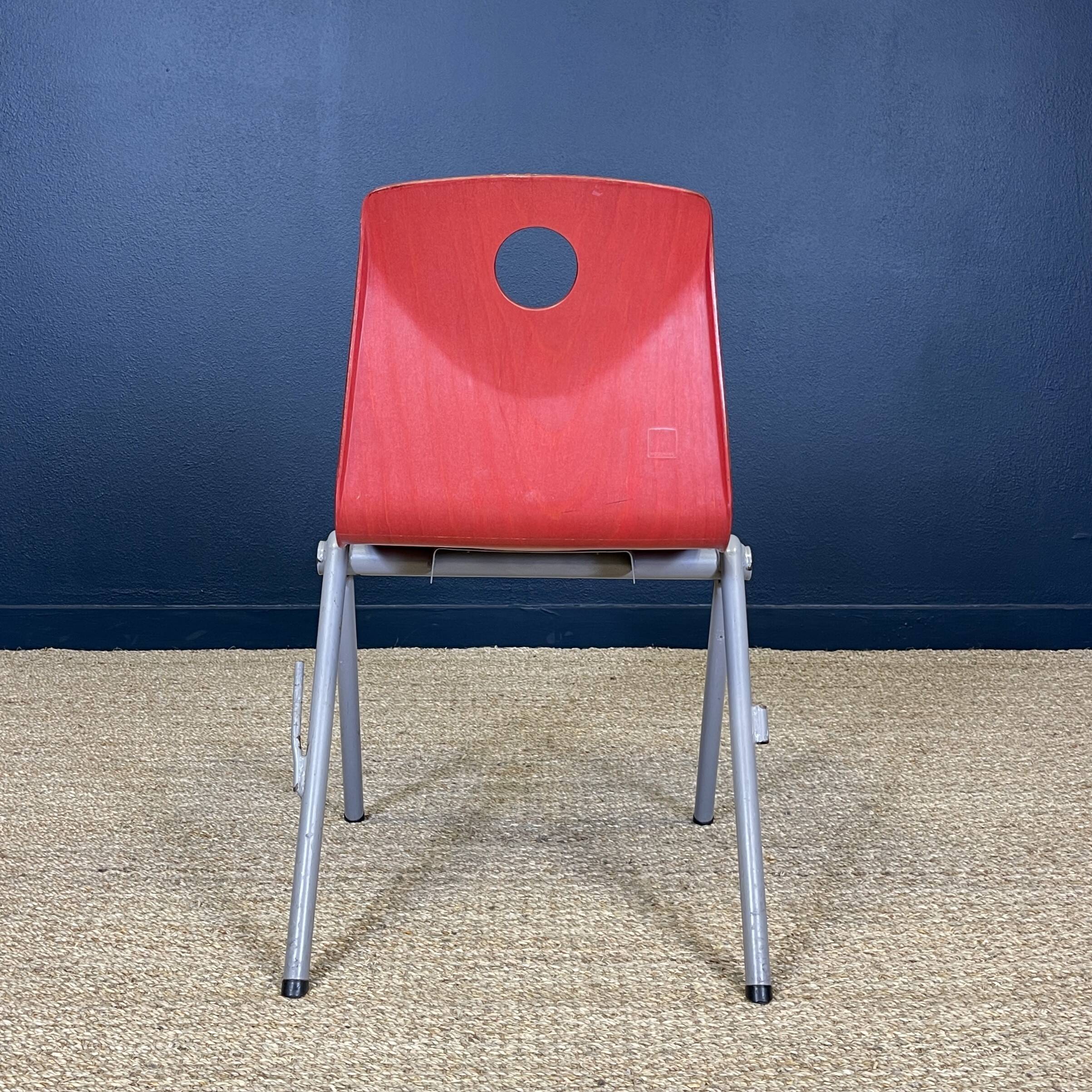 Set of 4 Galvanitas S30 raspberry red / gray steel chairs from the 70s