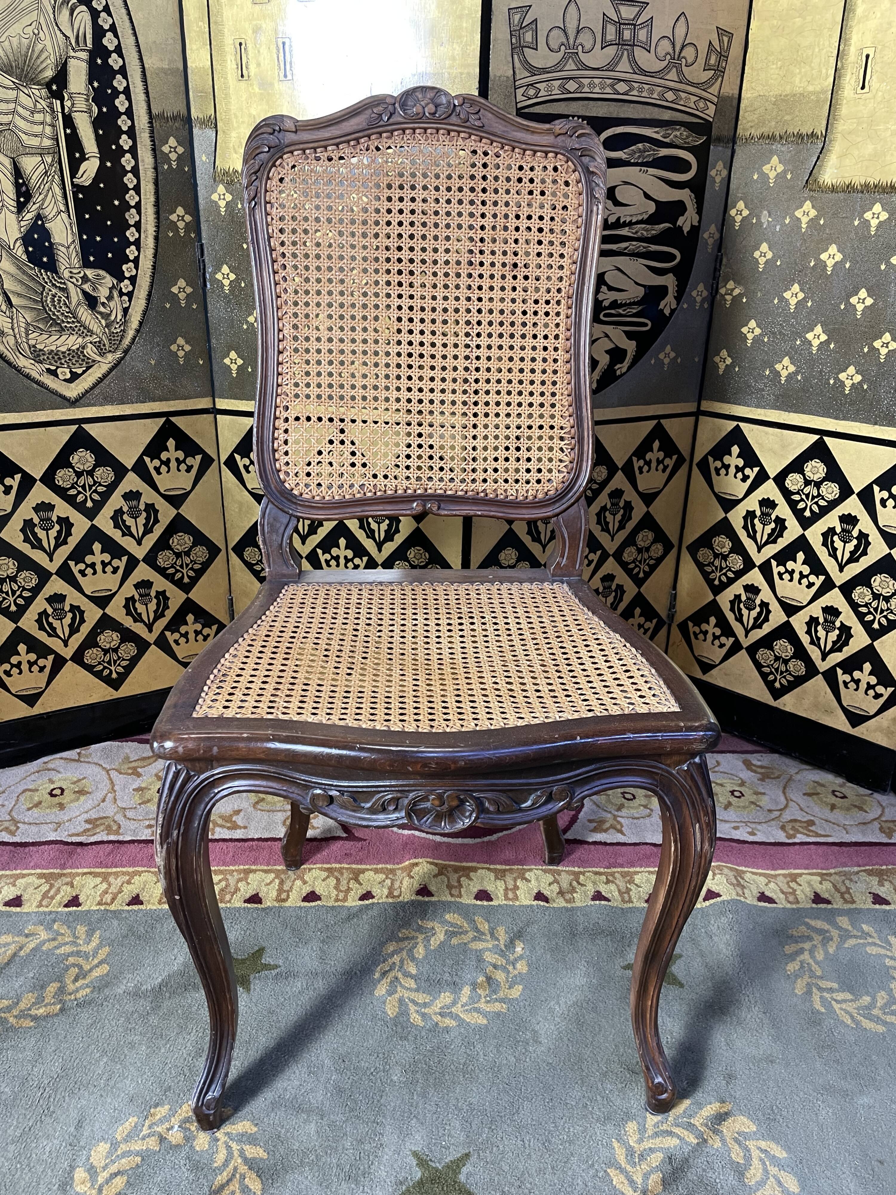 Suite of 6 Louis XV style chairs in canning