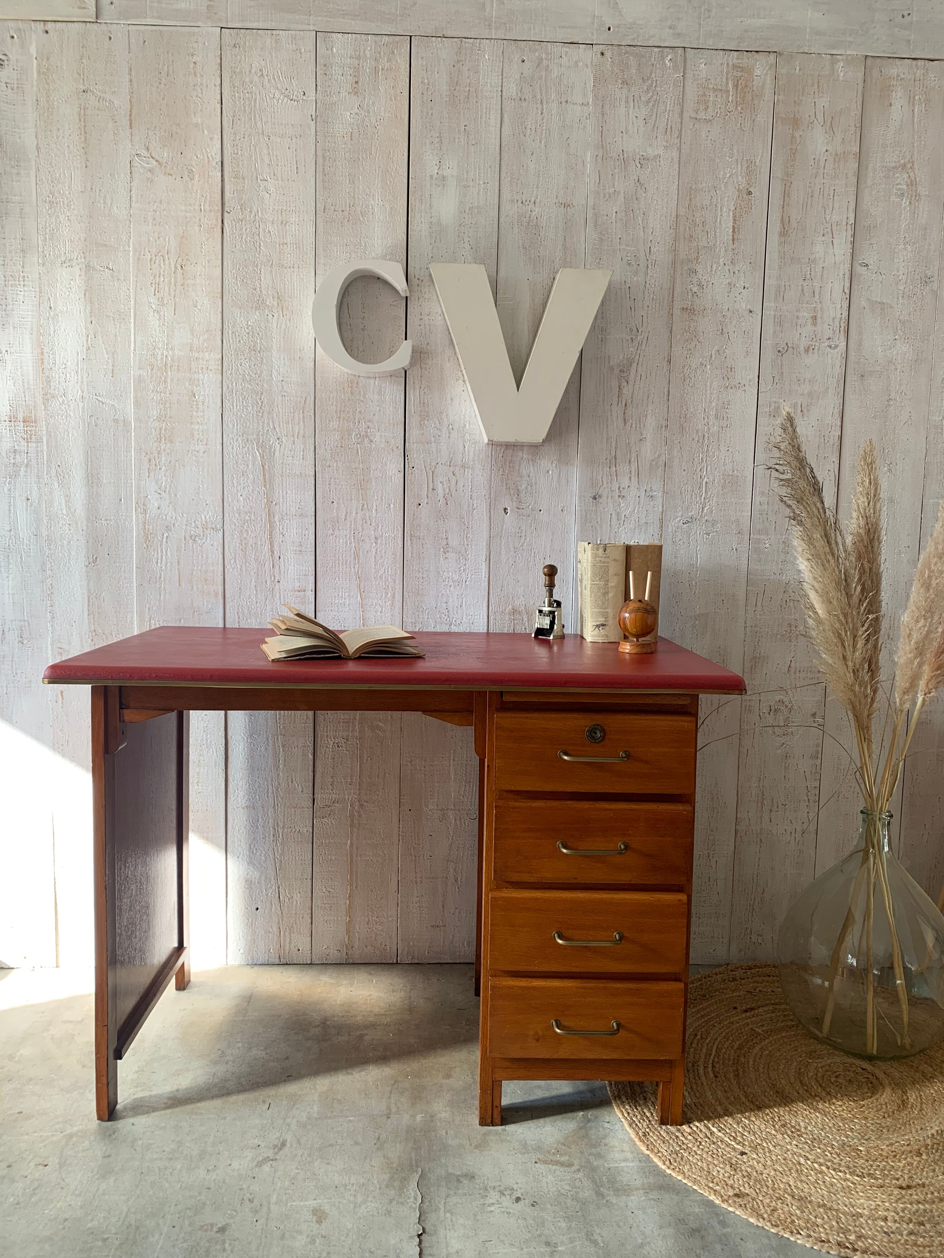 Bureau vintage