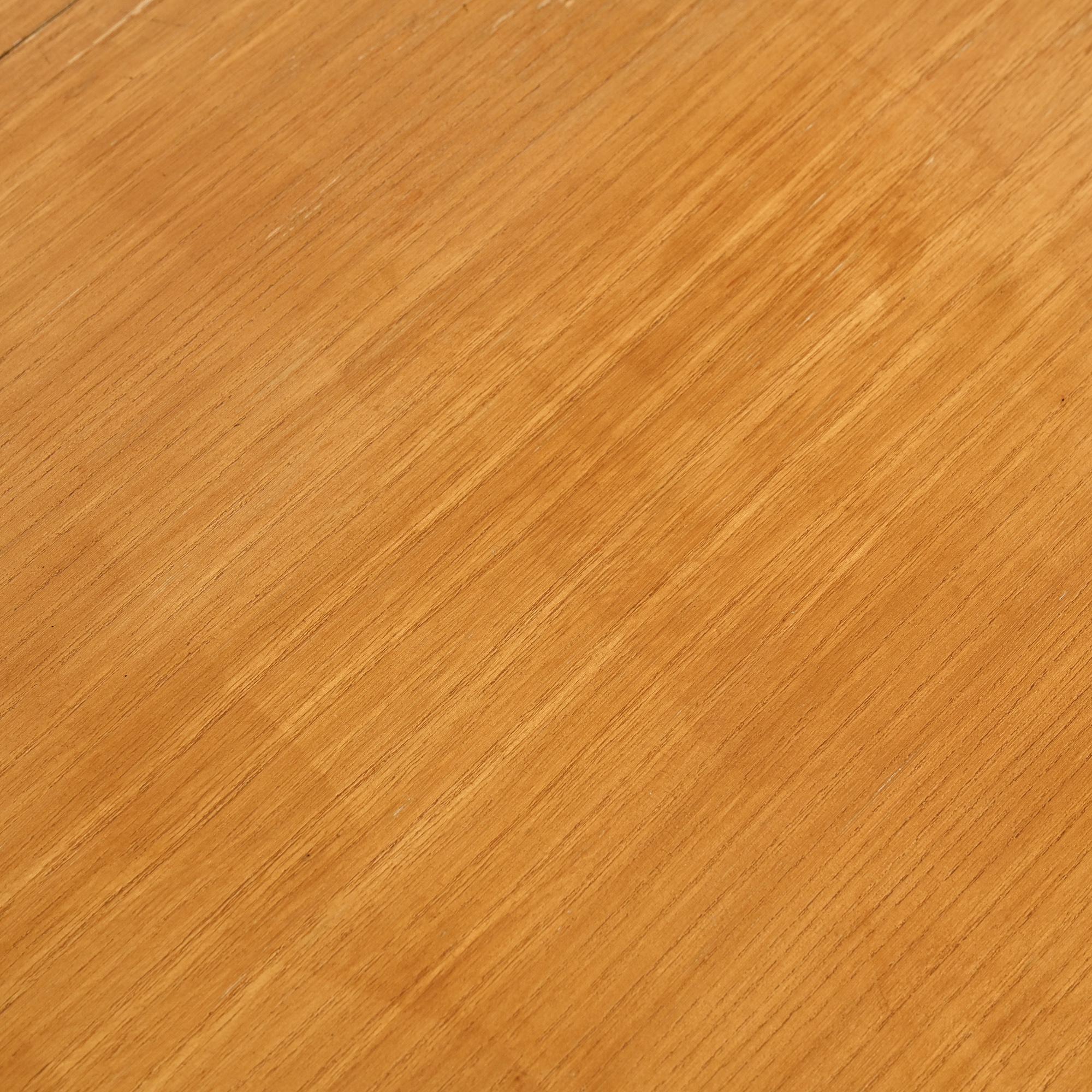 Model 302 table in ash by Alain Richard, 1954, T.V. Furniture.