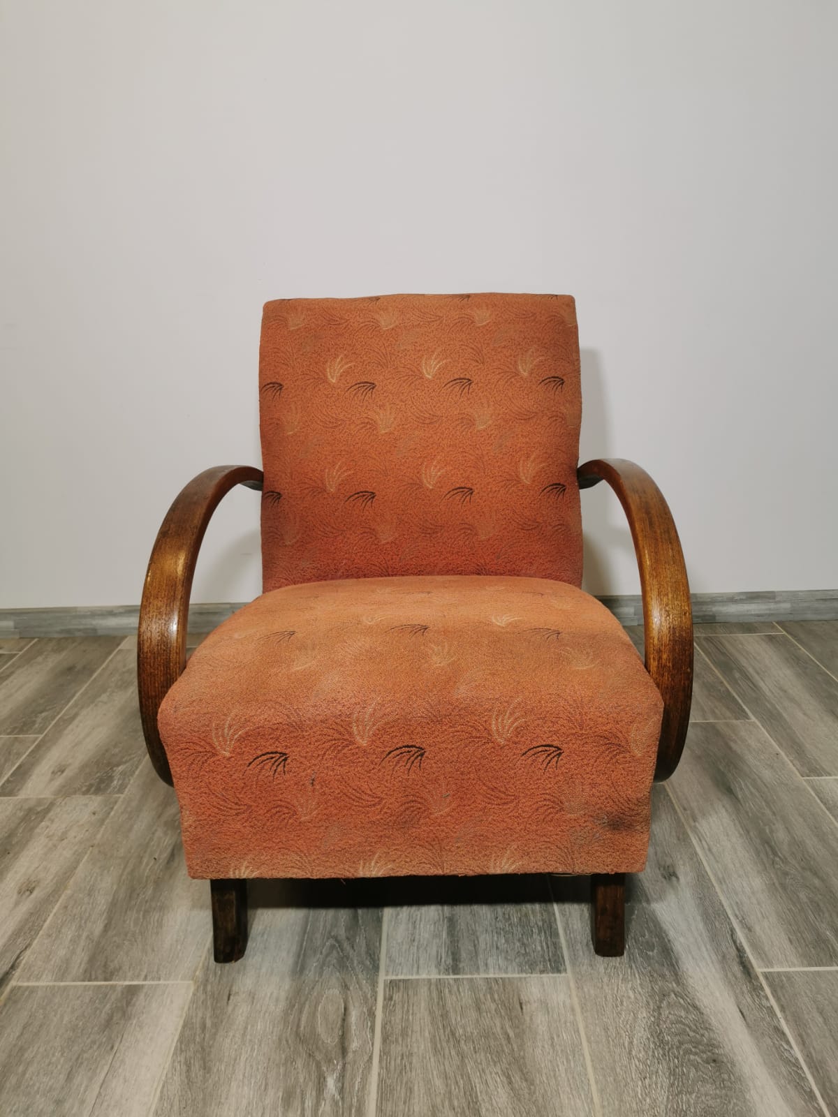 Armchair by Jindřich Halabala