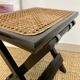 Tabouret pliable en cannage