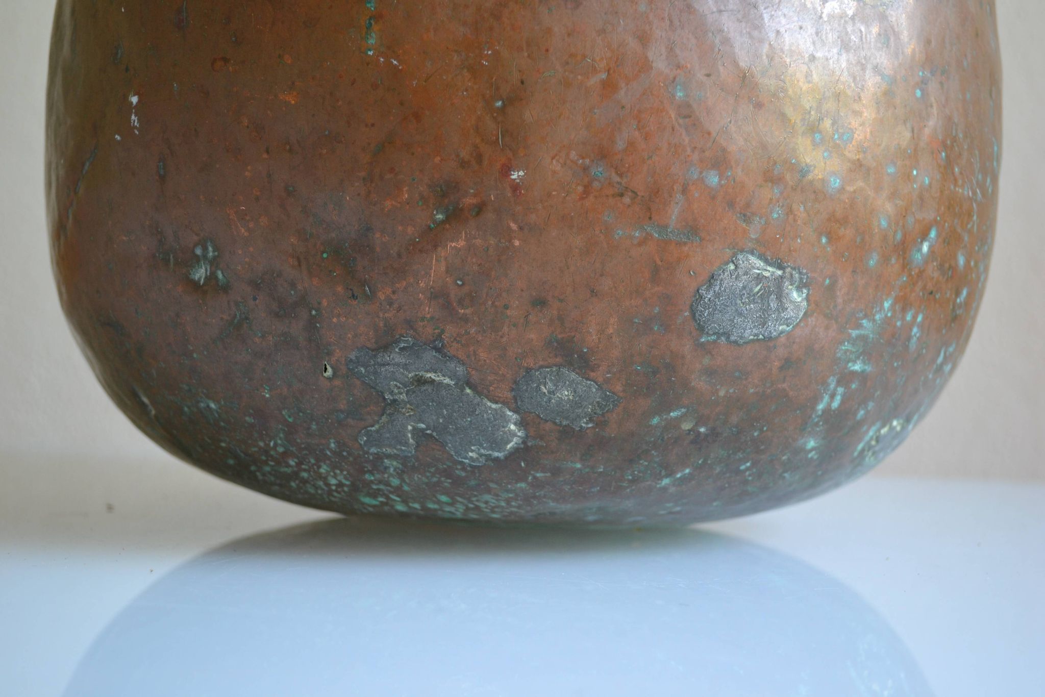 ancien grand coquemar en cuivre rouge