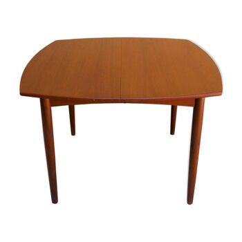 Scandinavian dining table extendable teak by Henry Walter Klein