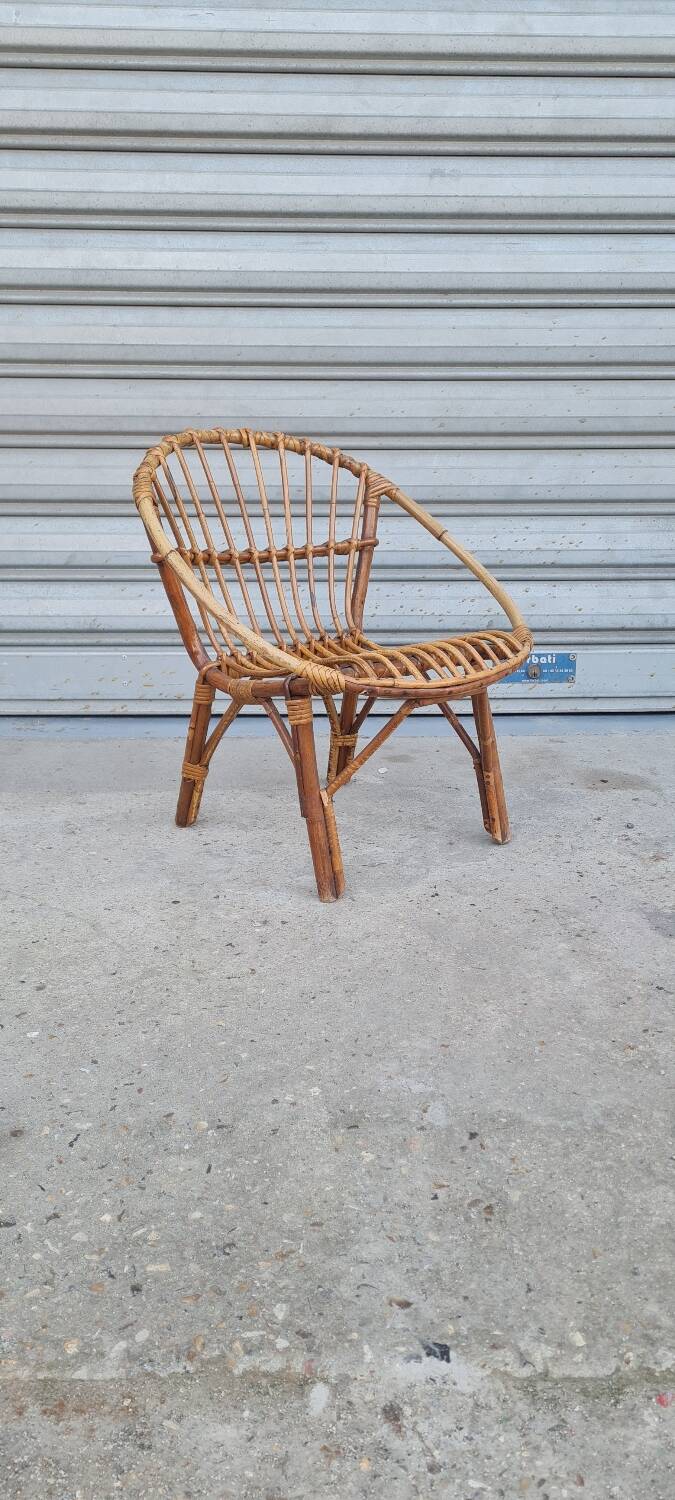 Rattan shell armchair