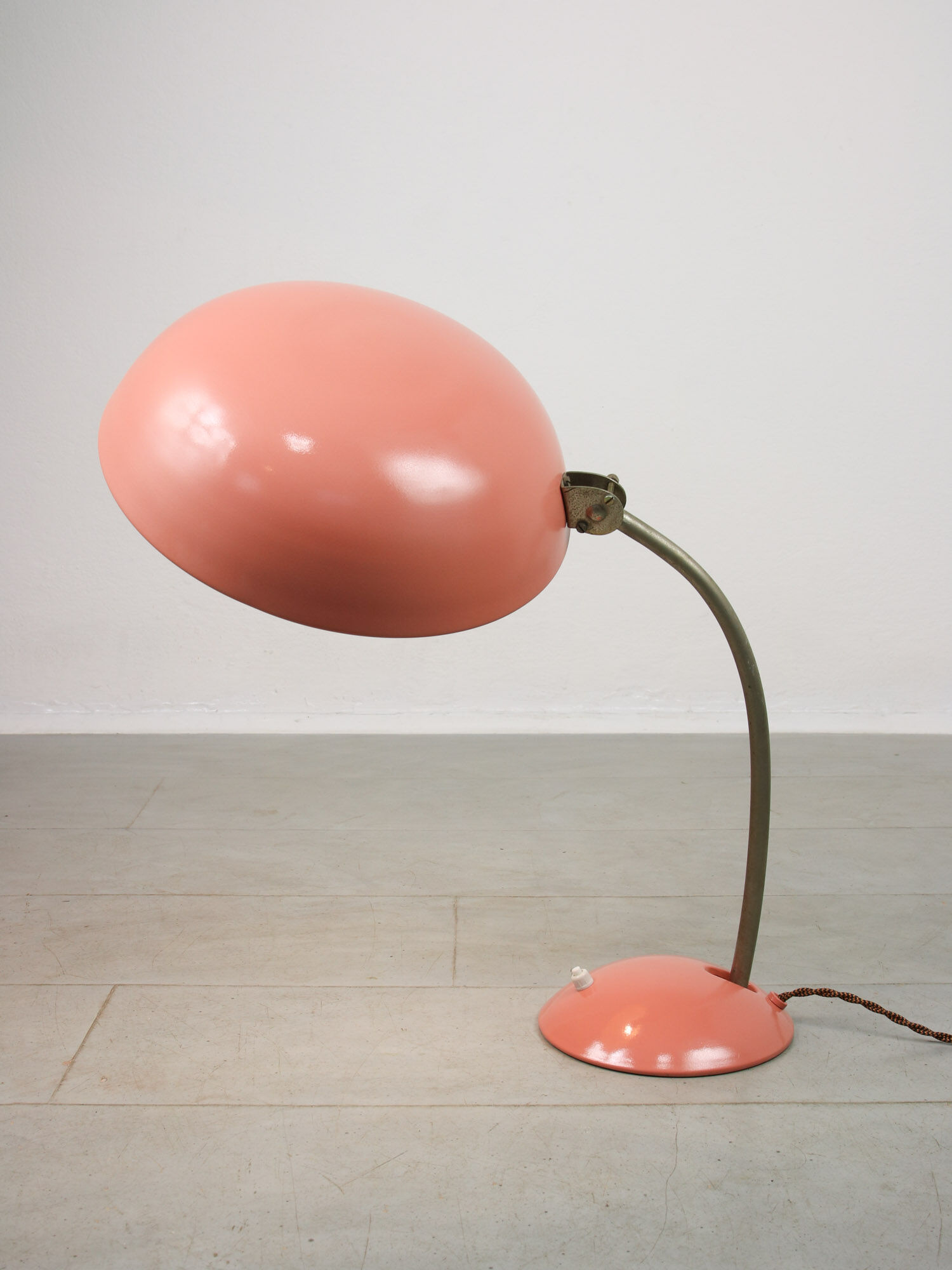 Bauhaus Salmon Table Lamp, 1930s
