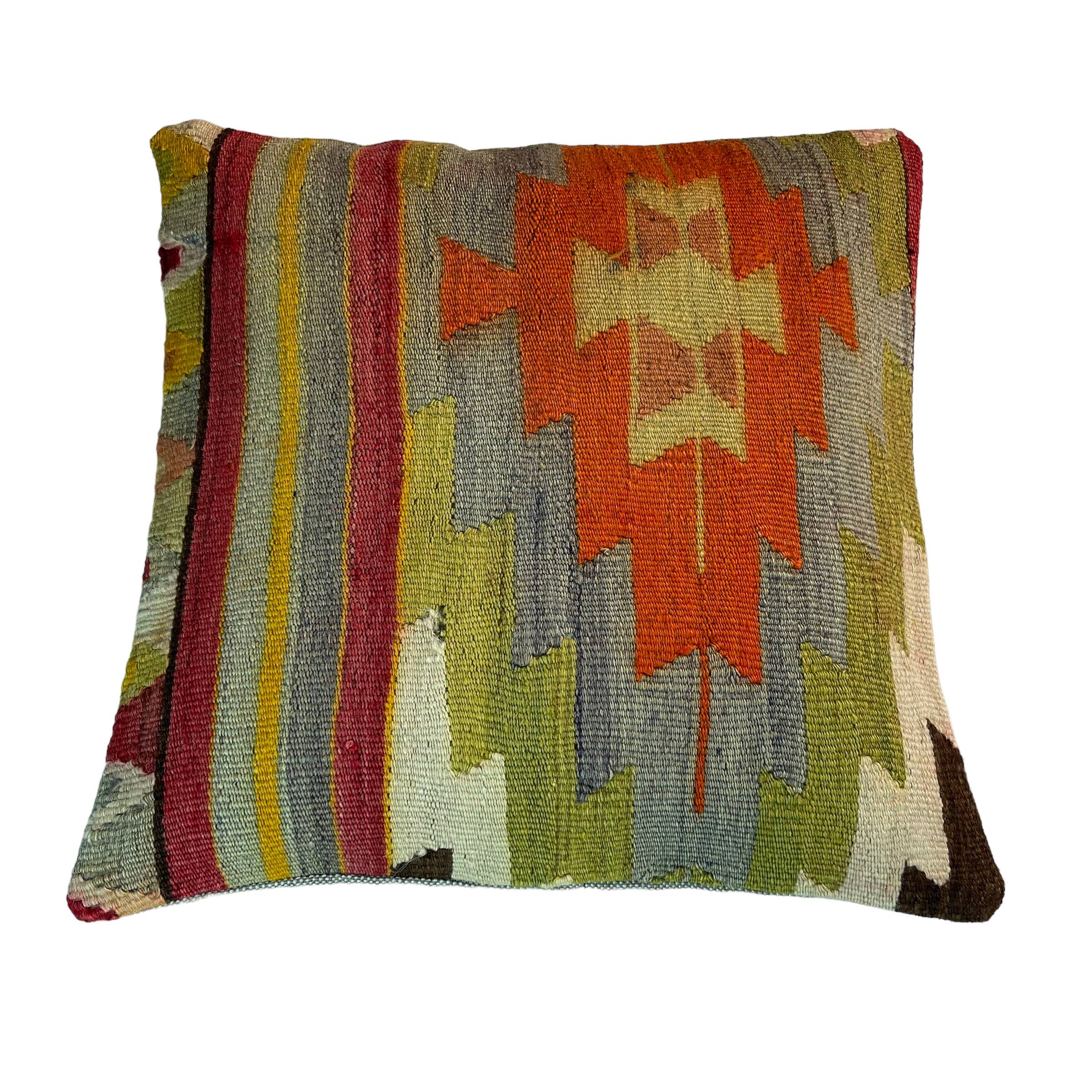 Vintage turkish kilim cushion cover , 40 x 40 cm
