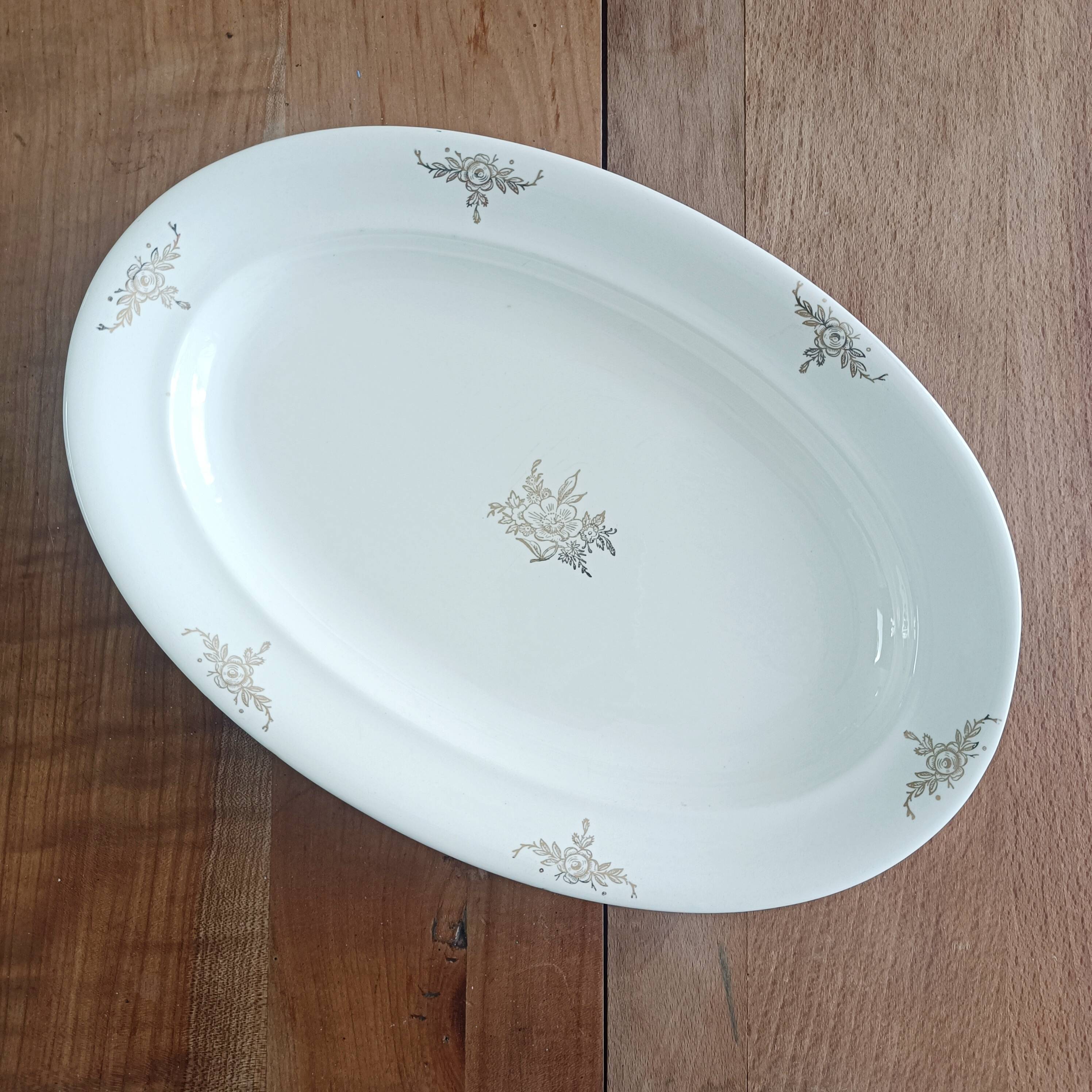 Villeroy and Boch oval dish, golden flowers