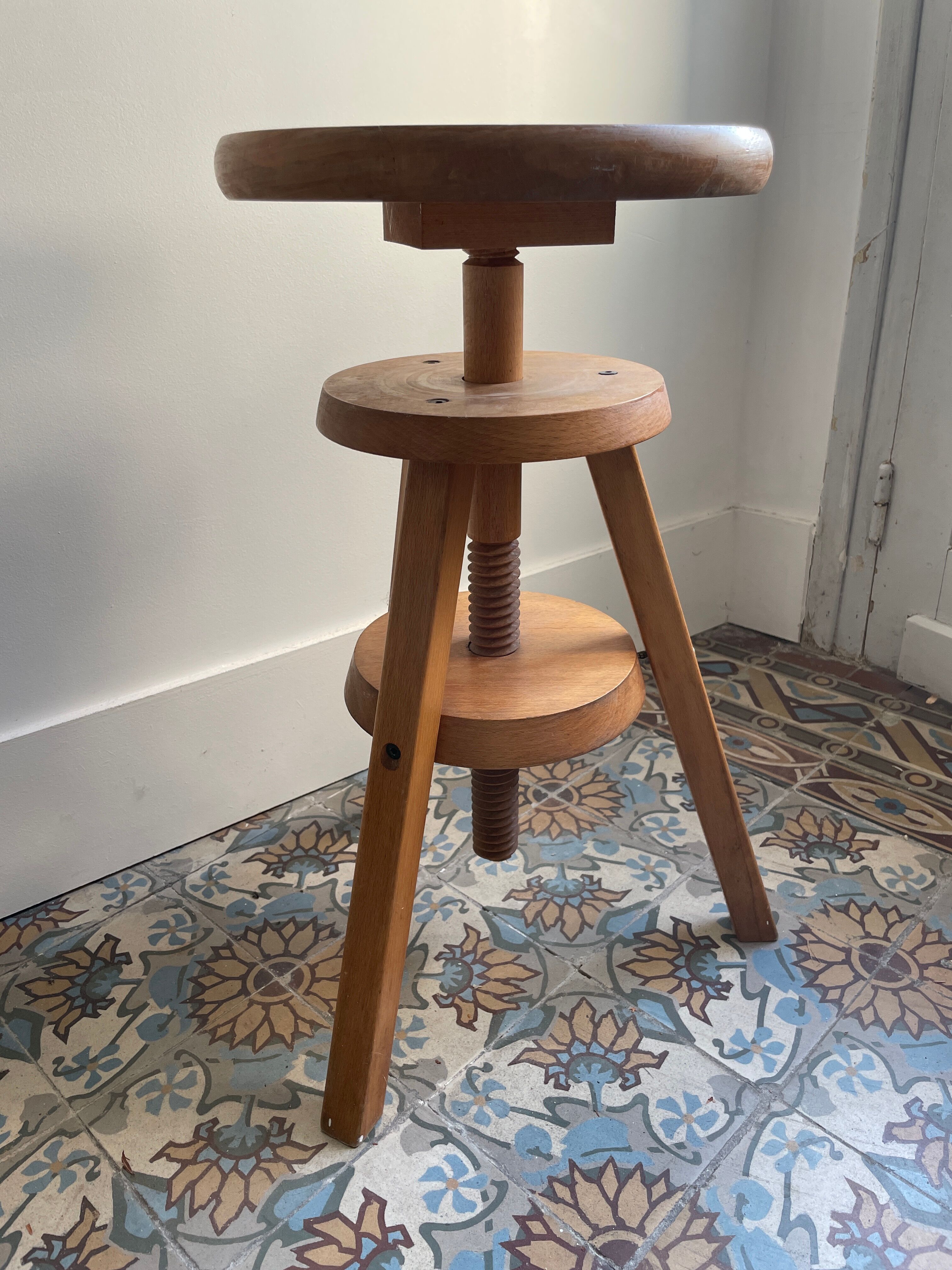 Painter's stool