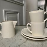 Duo of coffee cups and a Longchamp sugar bowl in 80s biscuit