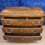 Curved Louis XIV period chest of drawers in solid walnut circa 1700