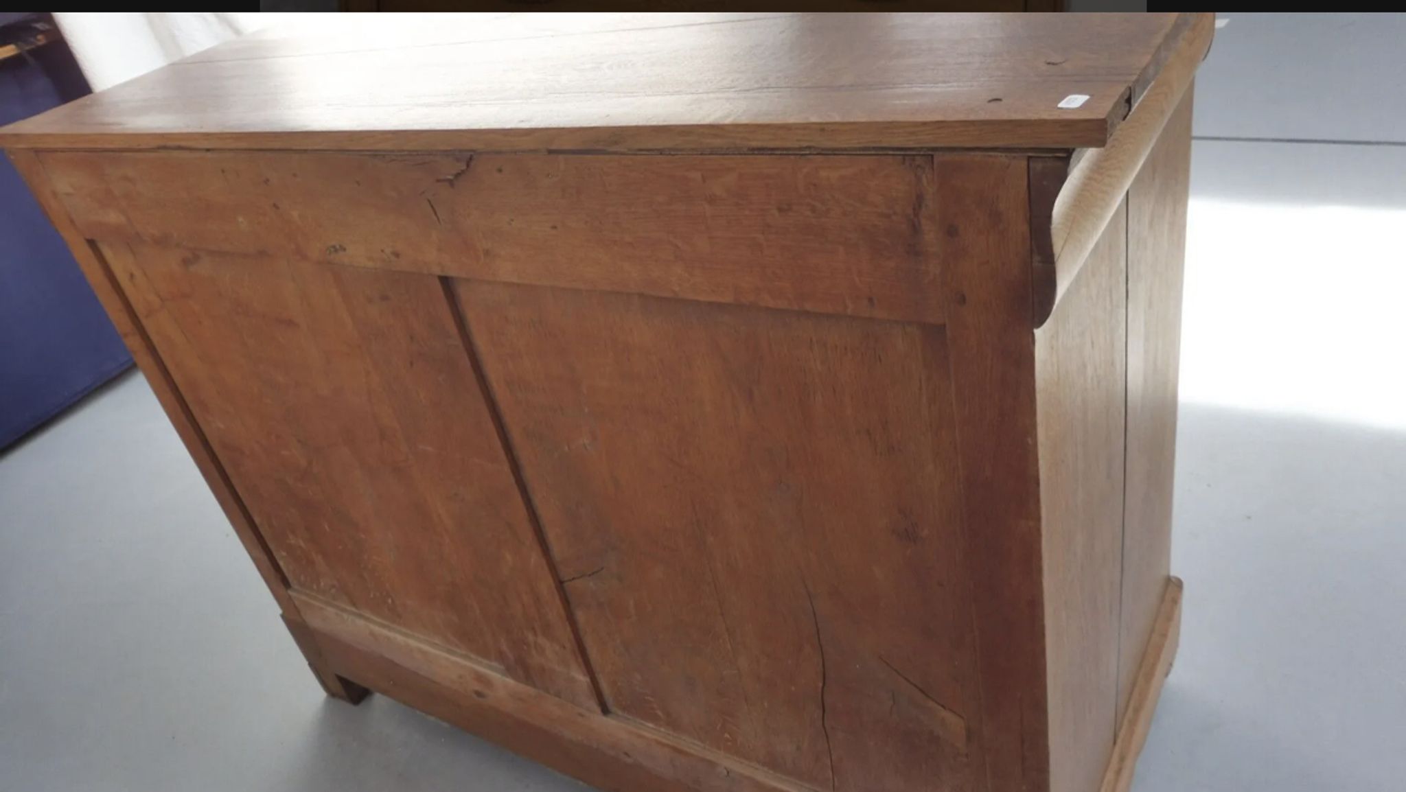Commode Louis Philippe chêne massif 19eme