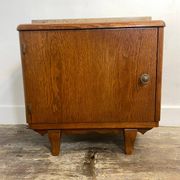 Petit meuble en bois à dessus de marbre, années 1950